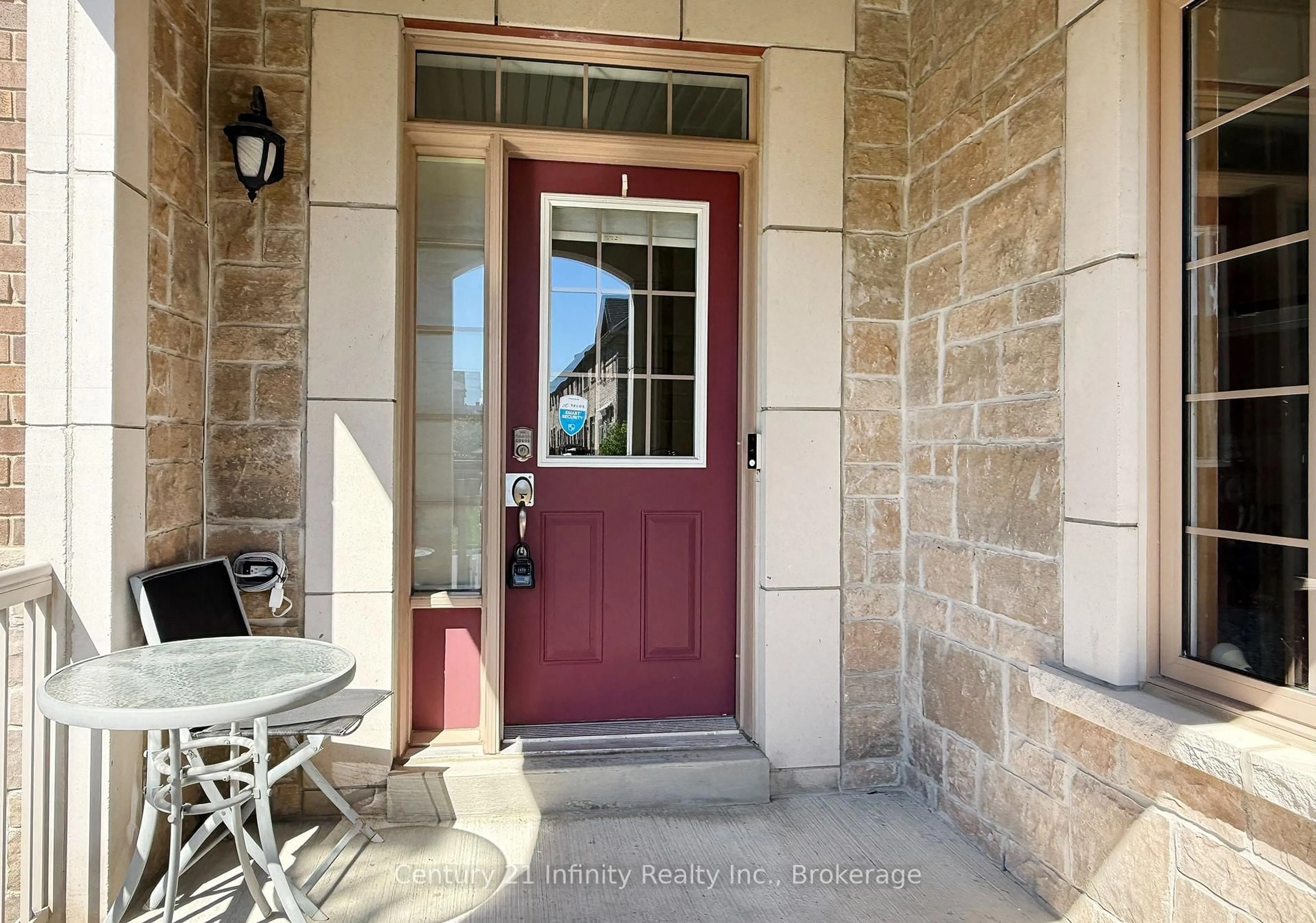 Indoor entryway for 1020 Byron St, Whitby Ontario L1N 0E5