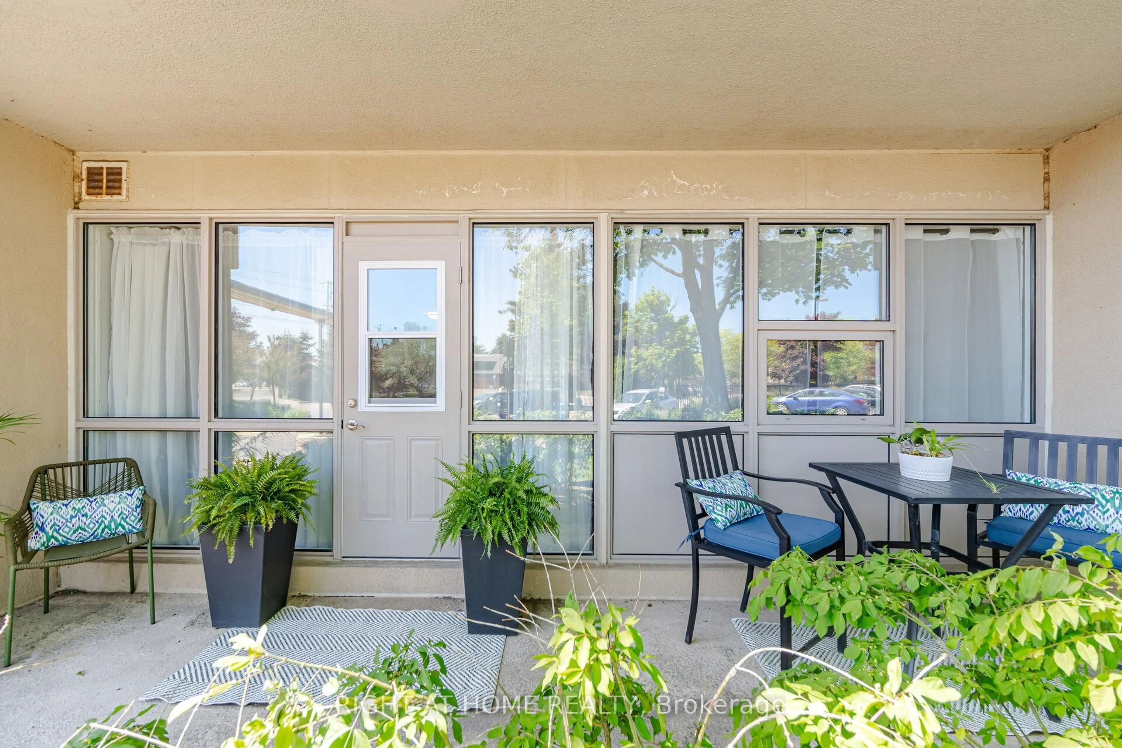 Patio, water/lake/river/ocean view for 2 Westney Rd #108, Ajax Ontario L1H 3H3