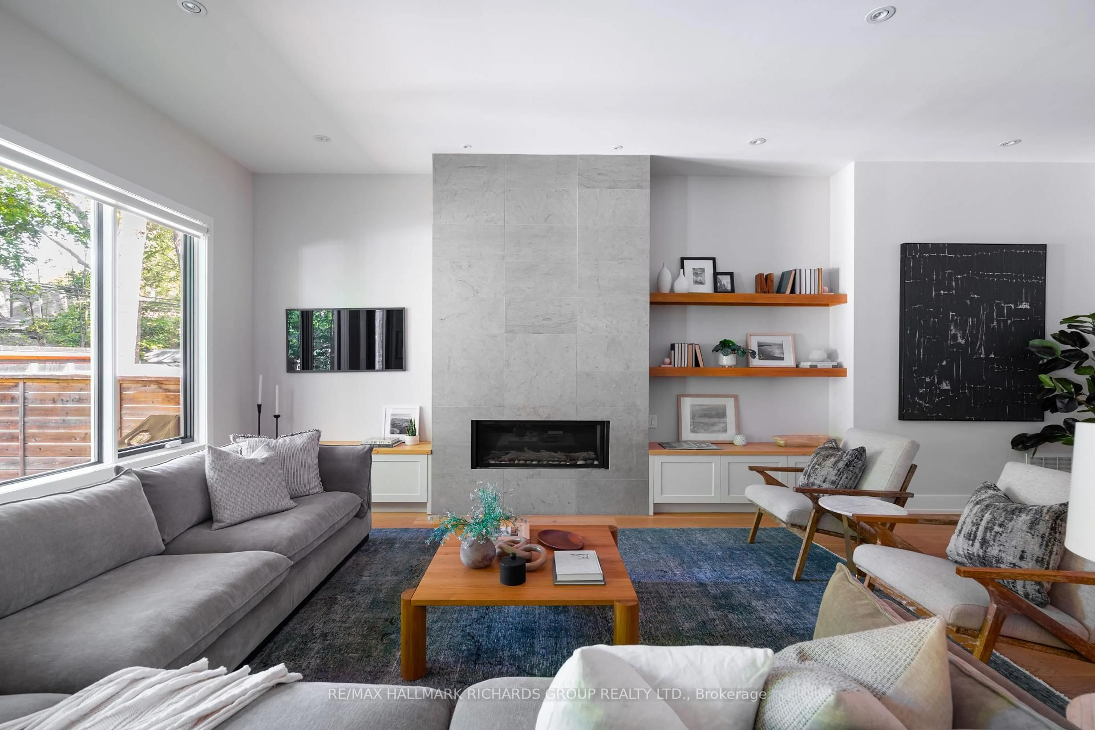 Living room with furniture, unknown for 96 Scarborough Rd, Toronto Ontario M4E 3M5