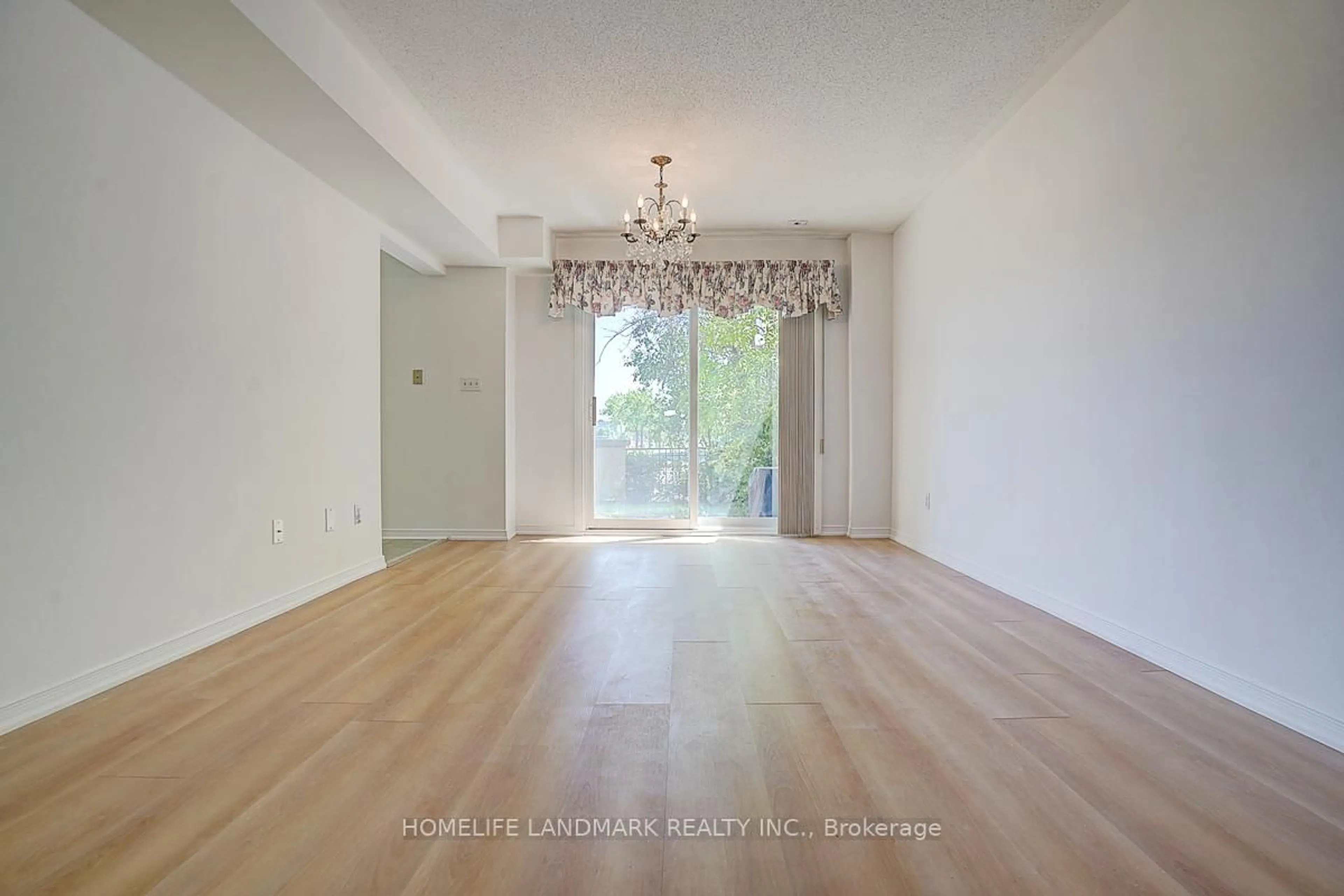 A pic of a room for 19 Rosebank Dr #1105, Toronto Ontario M1B 5Z2