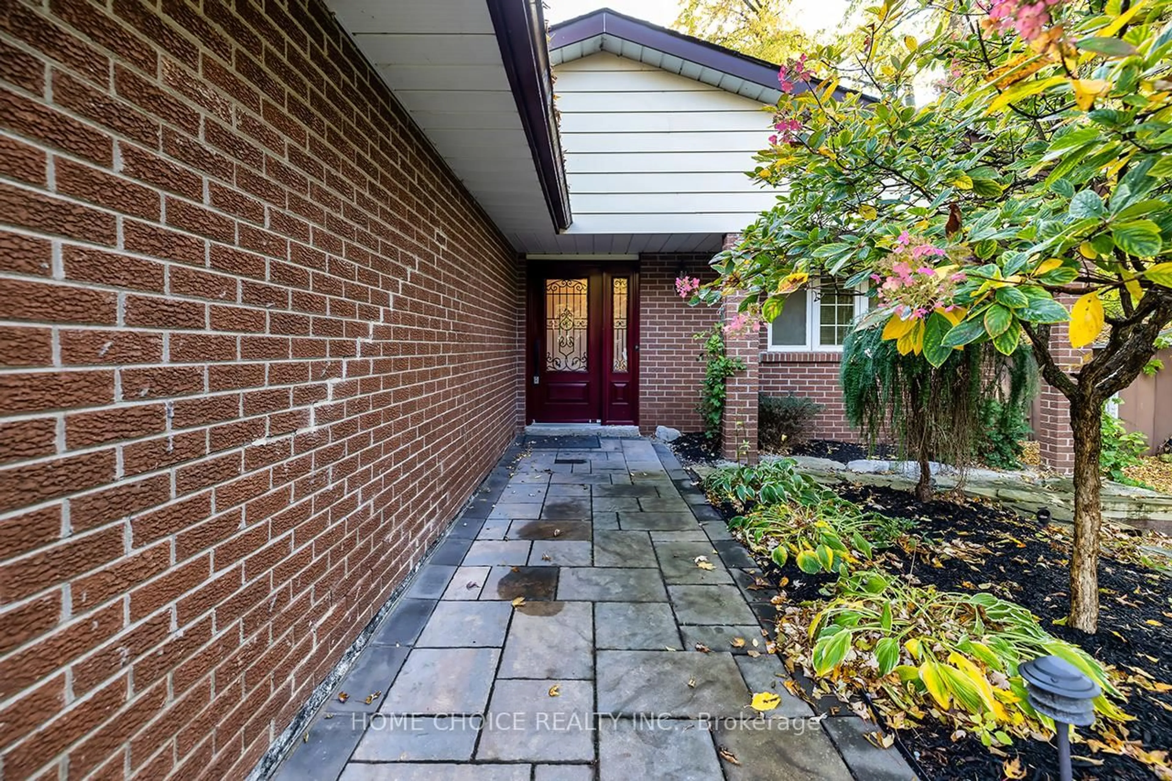 Home with brick exterior material, street for 275 Aldred Dr, Scugog Ontario L9L 1B6