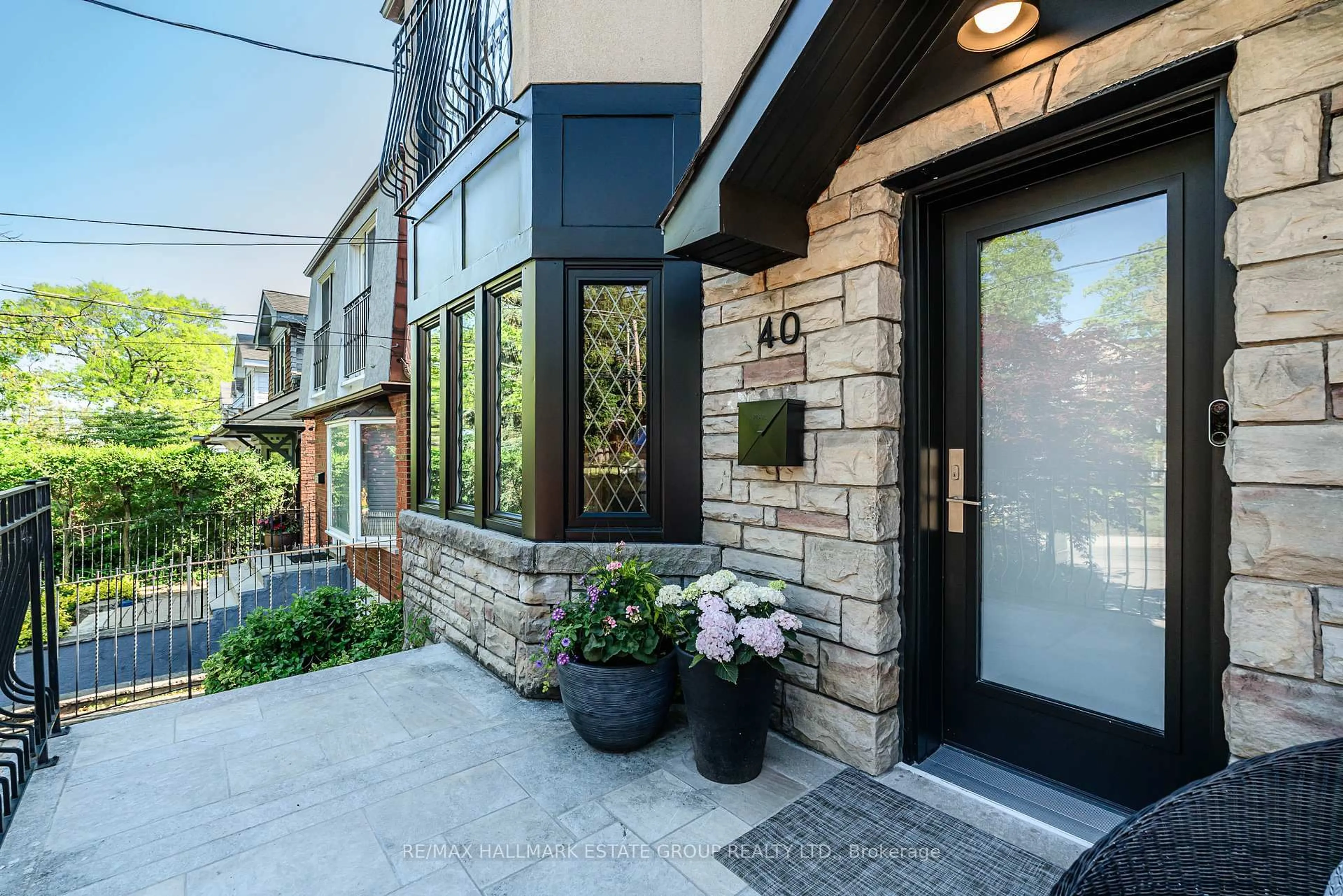 Unknown for 40 Courcelette Rd, Toronto Ontario M1N 2S8