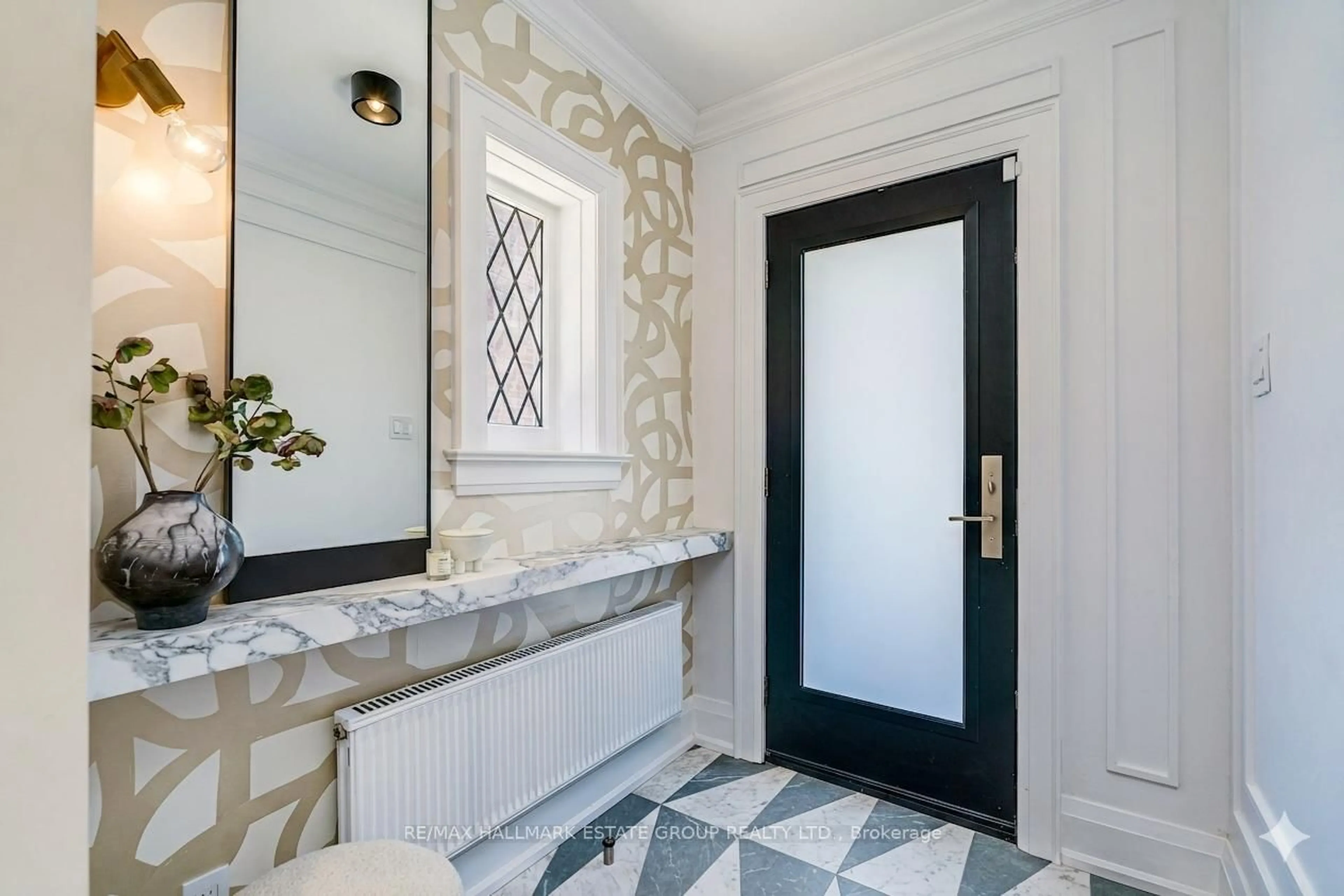 Contemporary bathroom, ceramic/tile floor for 40 Courcelette Rd, Toronto Ontario M1N 2S8