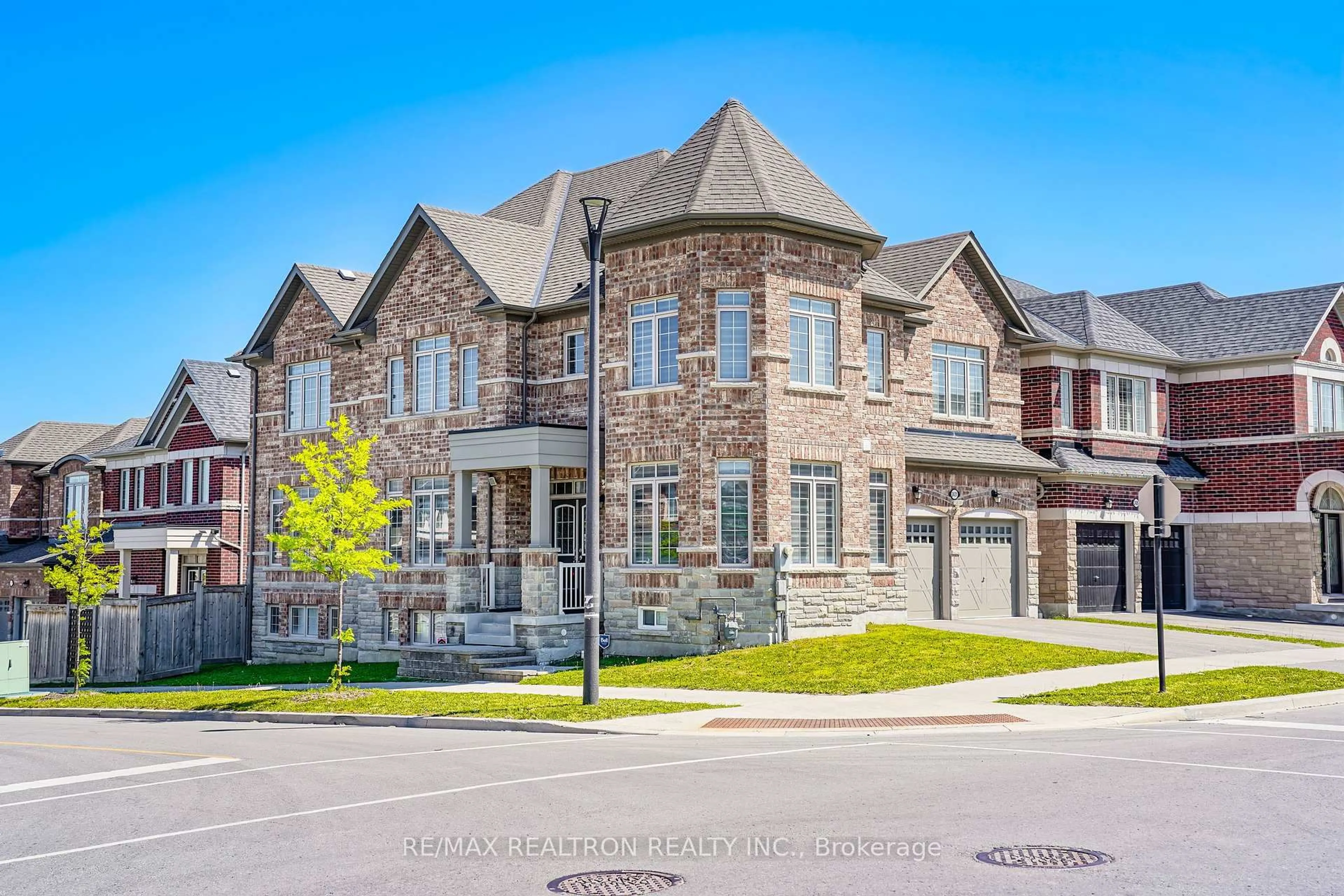 Home with brick exterior material, street for 2431 Hibiscus Dr, Pickering Ontario L1X 0H1