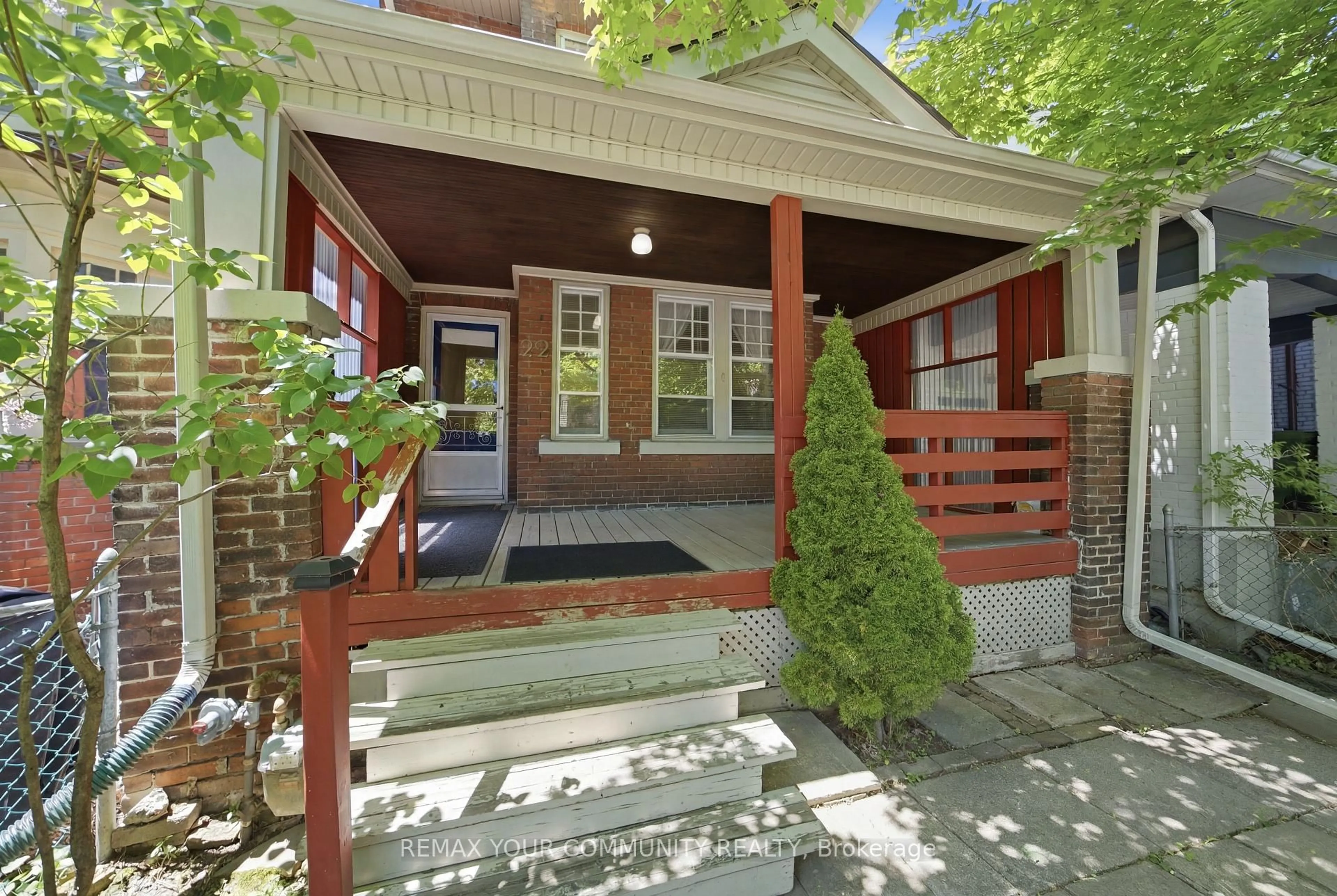 Unknown for 22 Coady Ave, Toronto Ontario M4M 2Y8