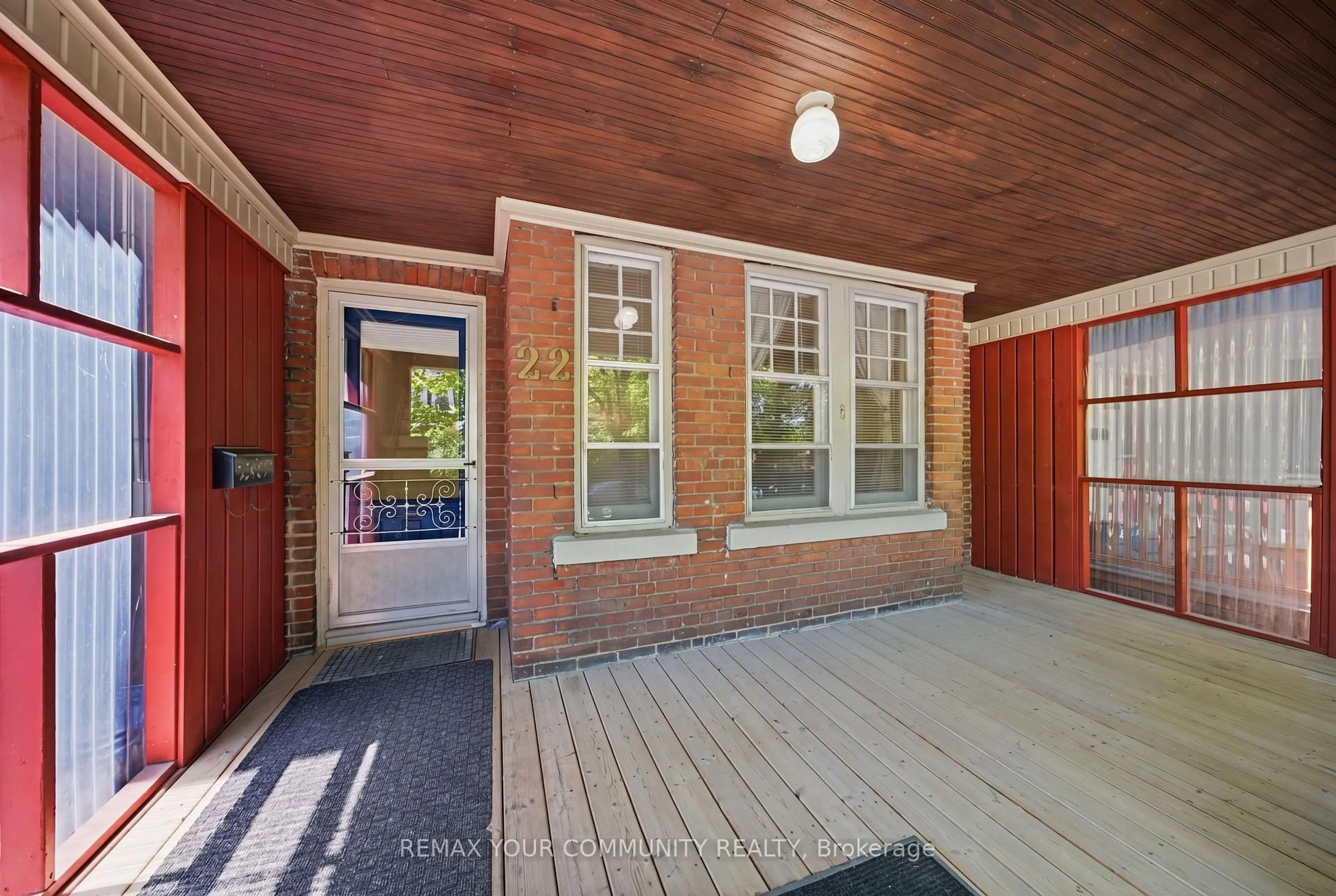 Unknown for 22 Coady Ave, Toronto Ontario M4M 2Y8
