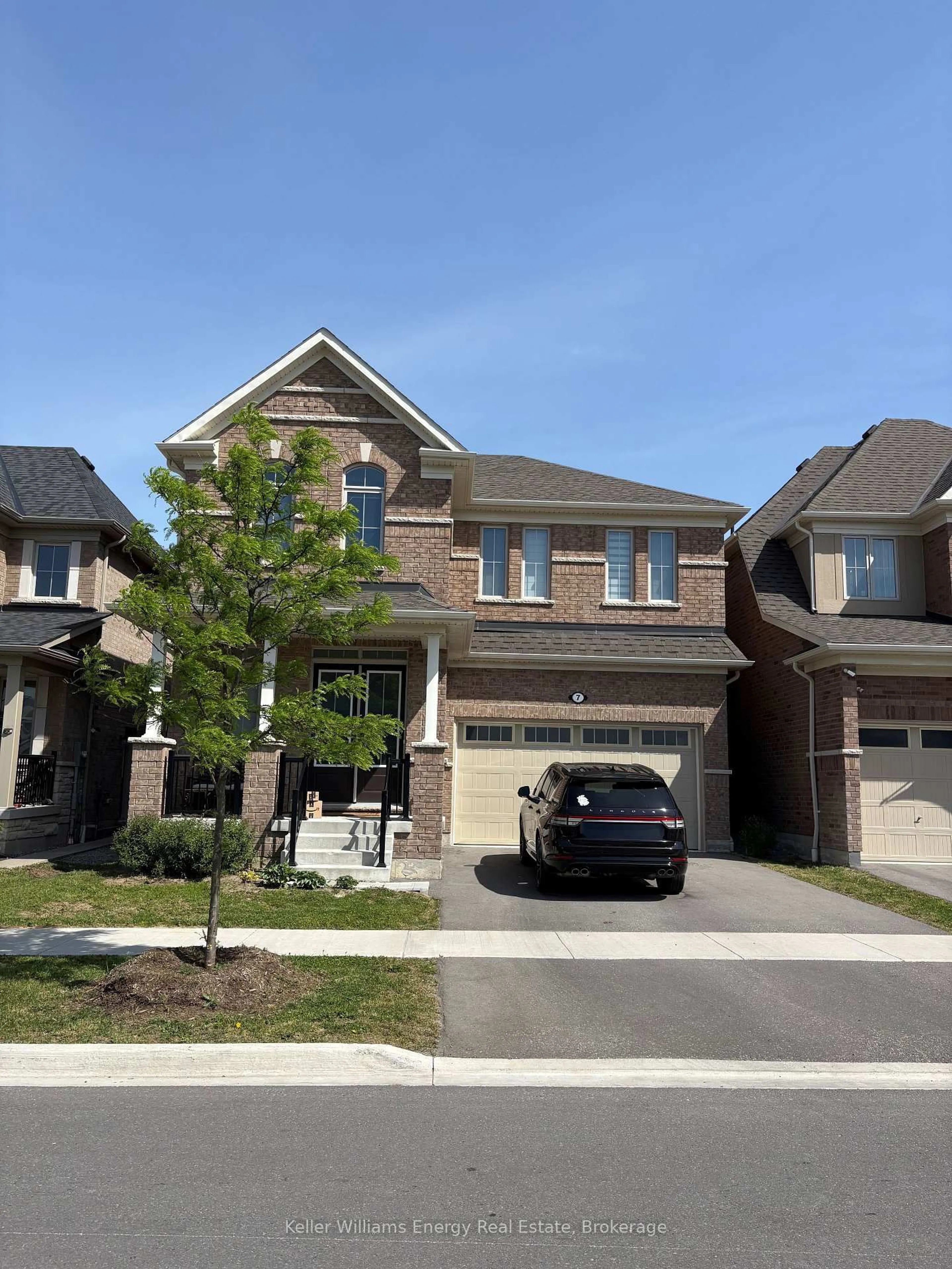 Home with brick exterior material, street for 7 Olerud Dr, Whitby Ontario L1P 0J1