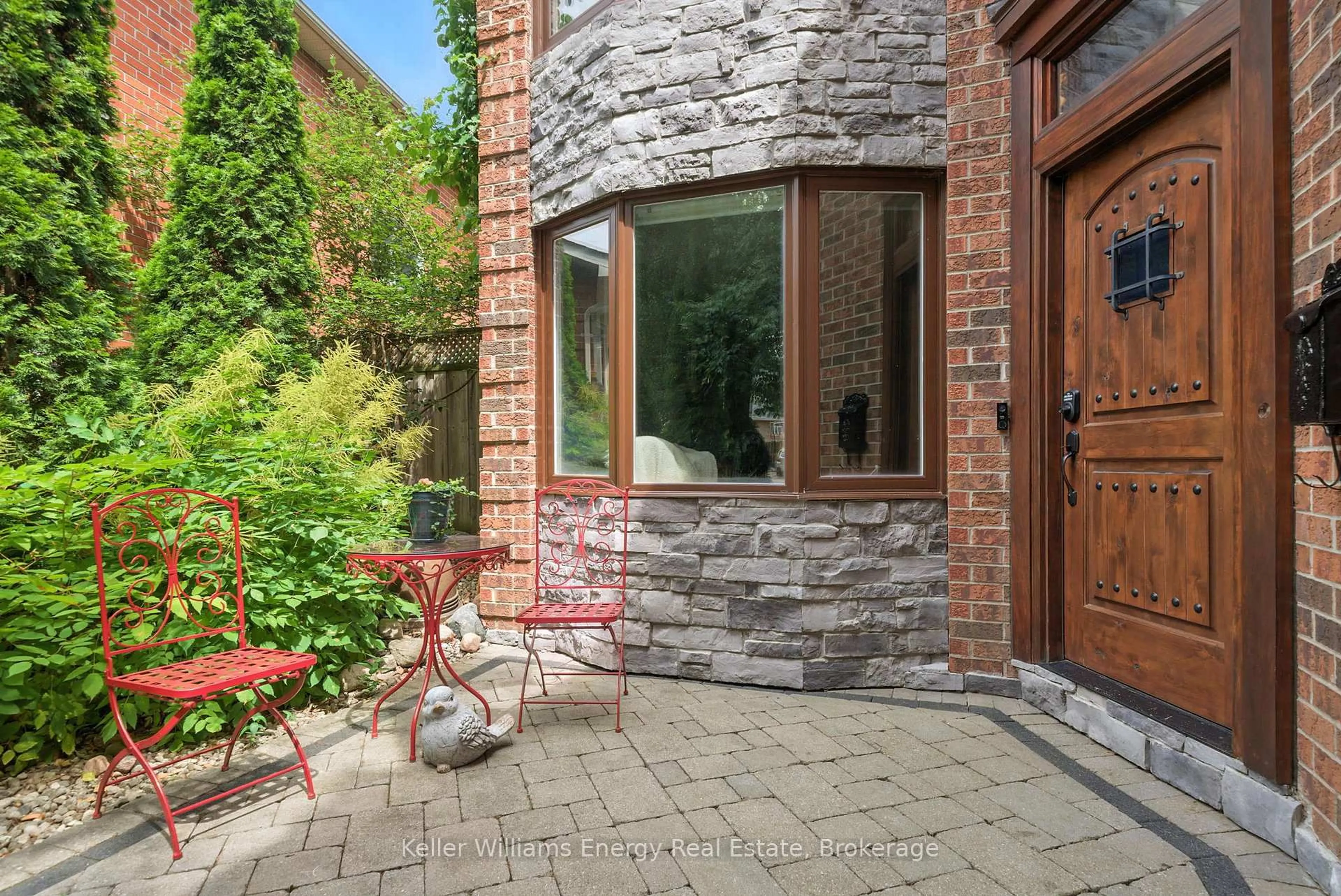 Home with brick exterior material, street for 1238 Fieldstone Circ, Pickering Ontario L1X 1B4