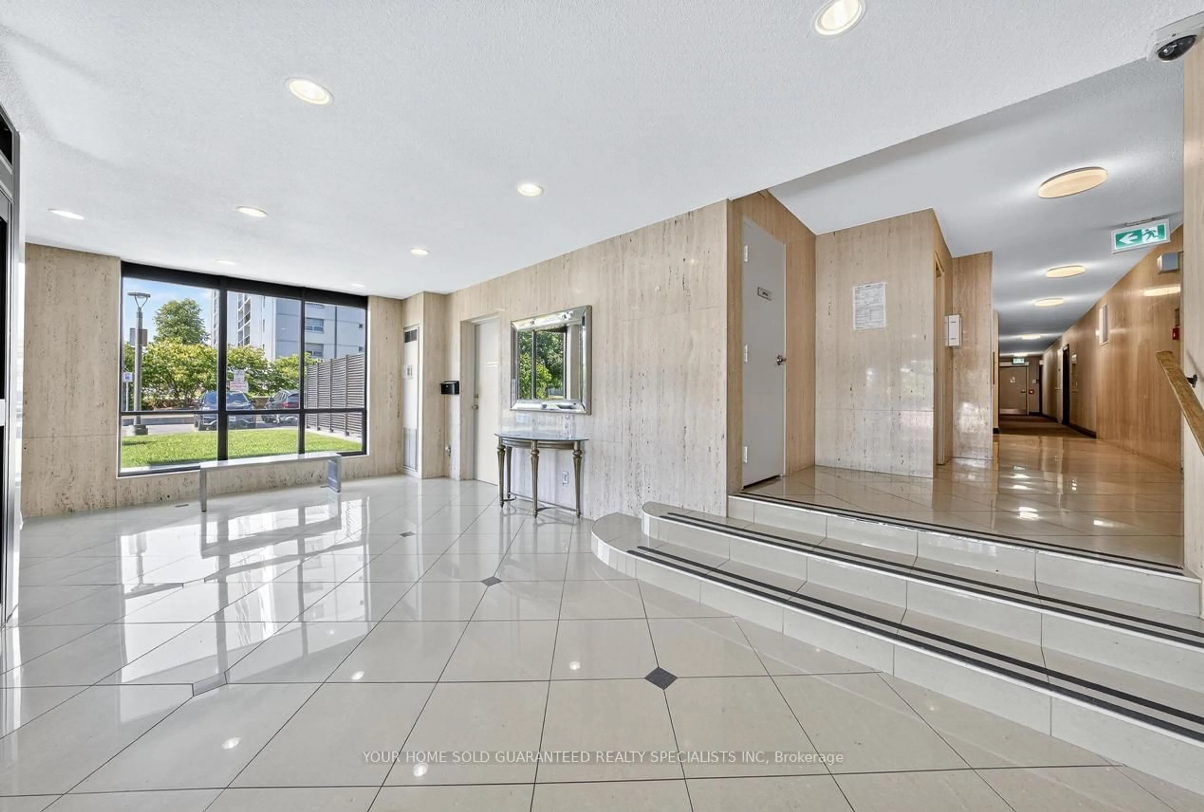 Lobby for 2721 Victoria Park Ave #602, Toronto Ontario M1T 3N6