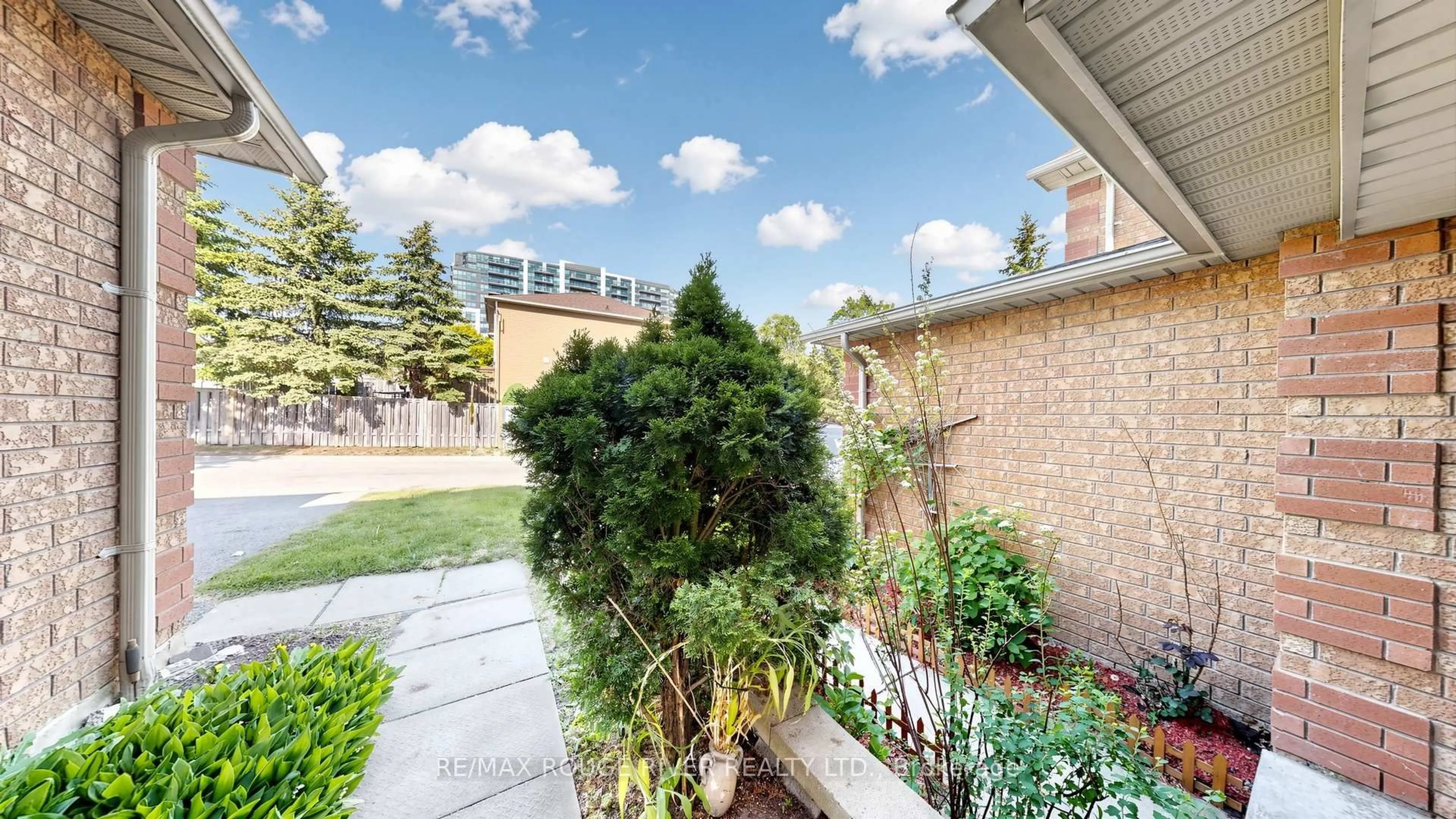Patio, street for 4 Trowell Lane, Ajax Ontario L1Z 1K4
