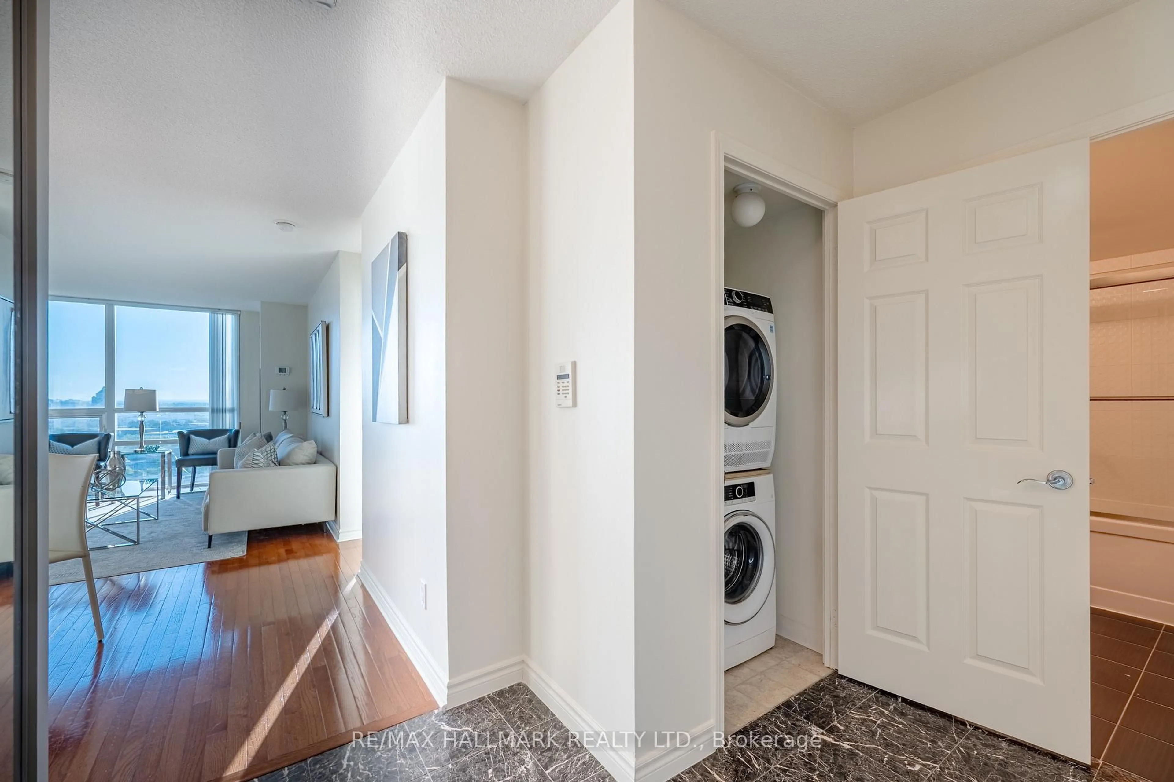 Laundry room for 88 Grangeway Ave #1705, Toronto Ontario M1H 0A2