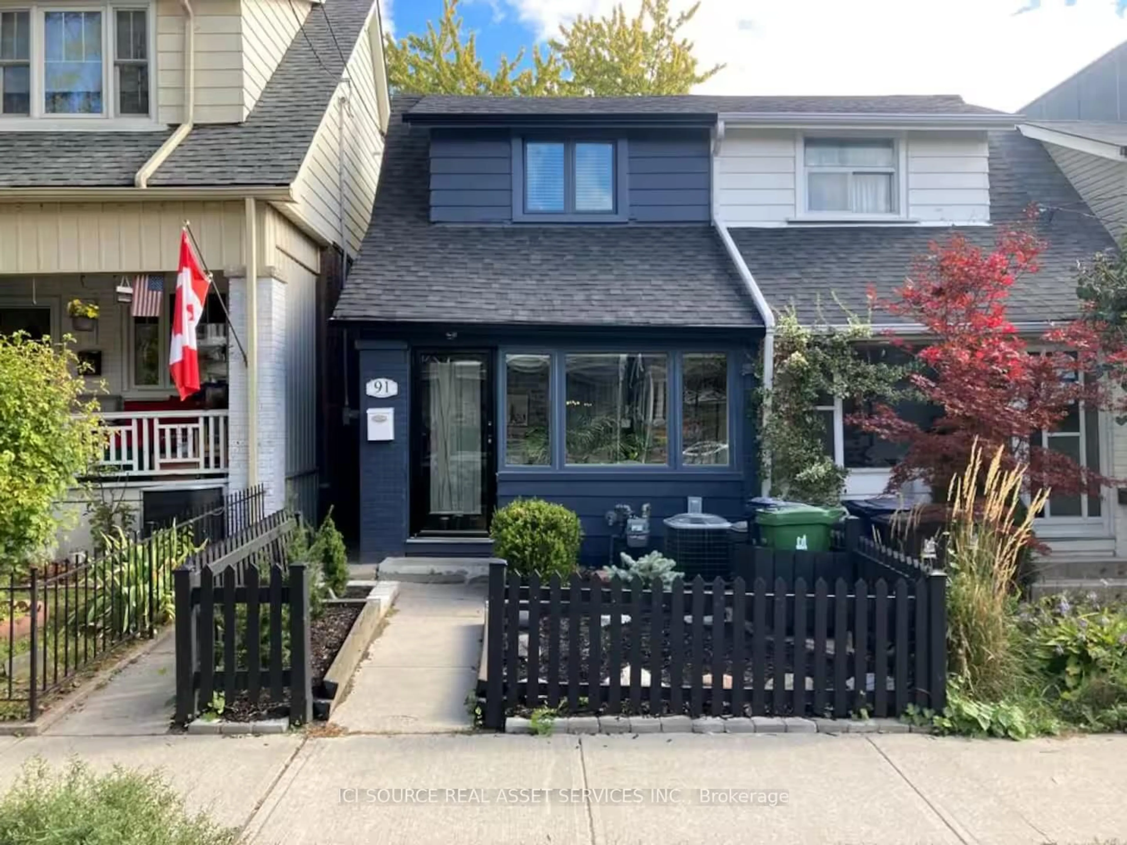 Home with vinyl exterior material, street for 91 Alton Ave, Toronto Ontario M4L 2M3