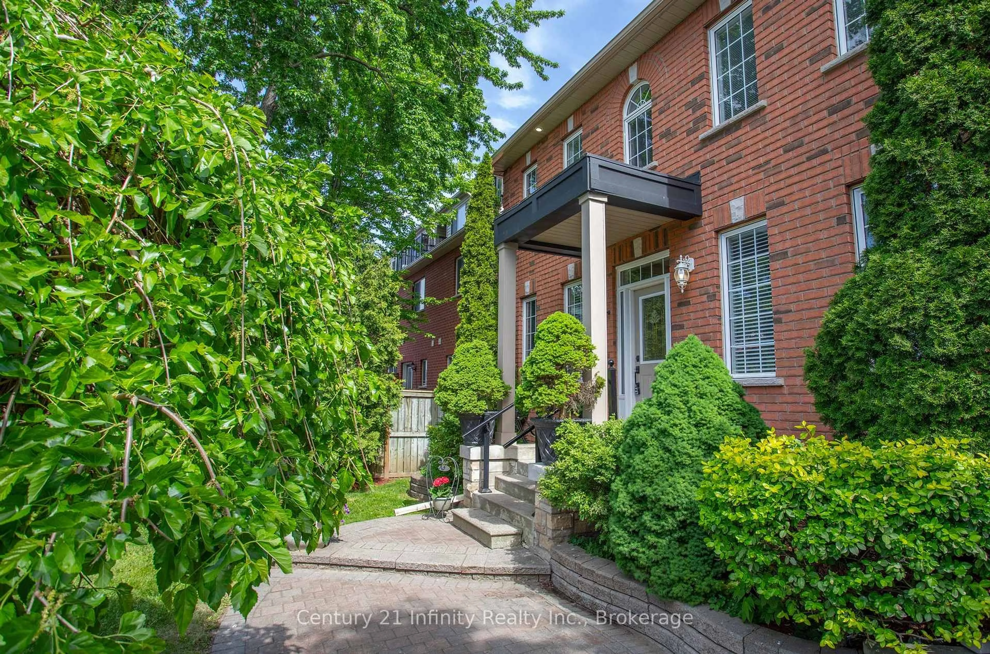 Home with brick exterior material, street for 1000 Riverview Cres, Pickering Ontario L1V 7E5