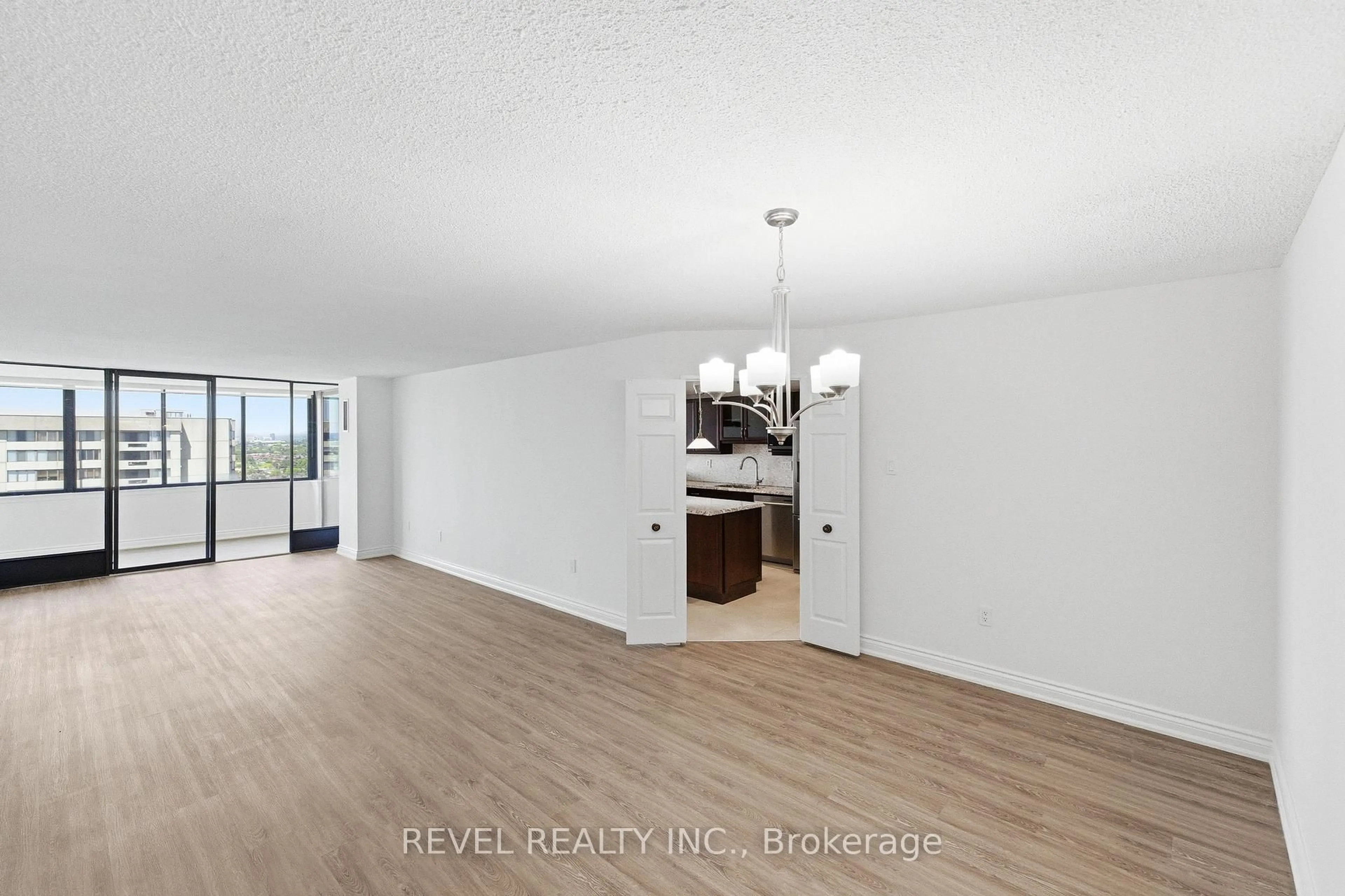 A pic of a room for 2330 Bridletowne Circ #Ph06, Toronto Ontario M1W 3P6