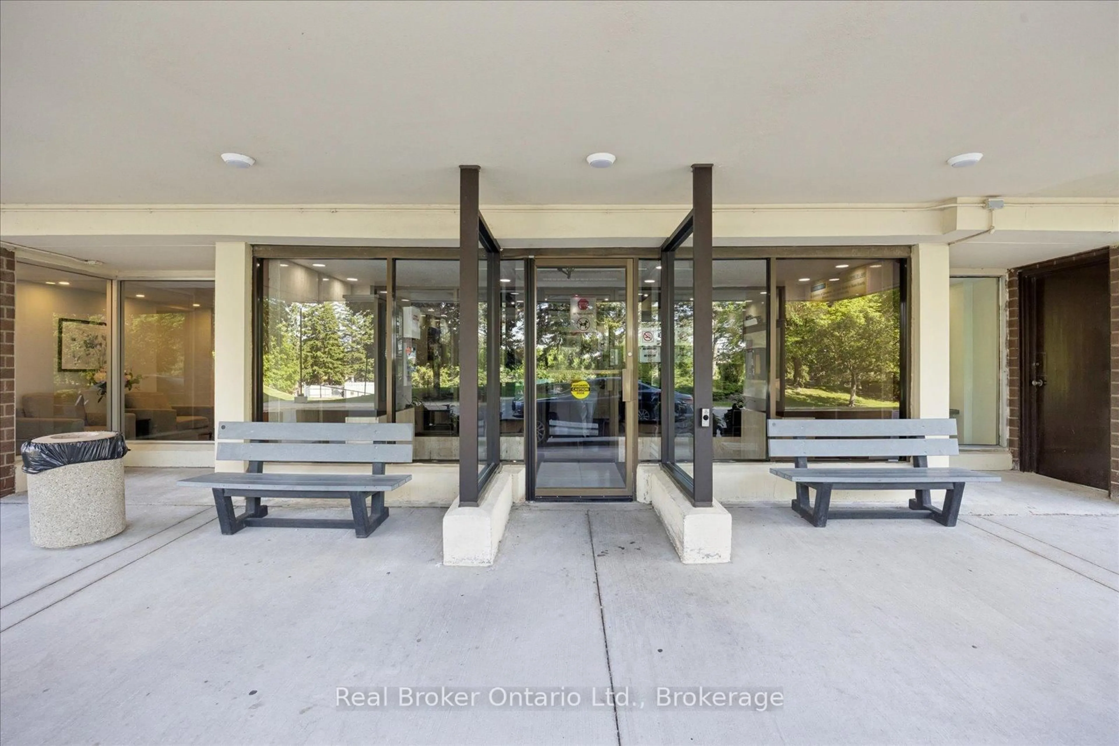 Indoor foyer for 66 Falby Crt #203, Ajax Ontario L1S 3L2