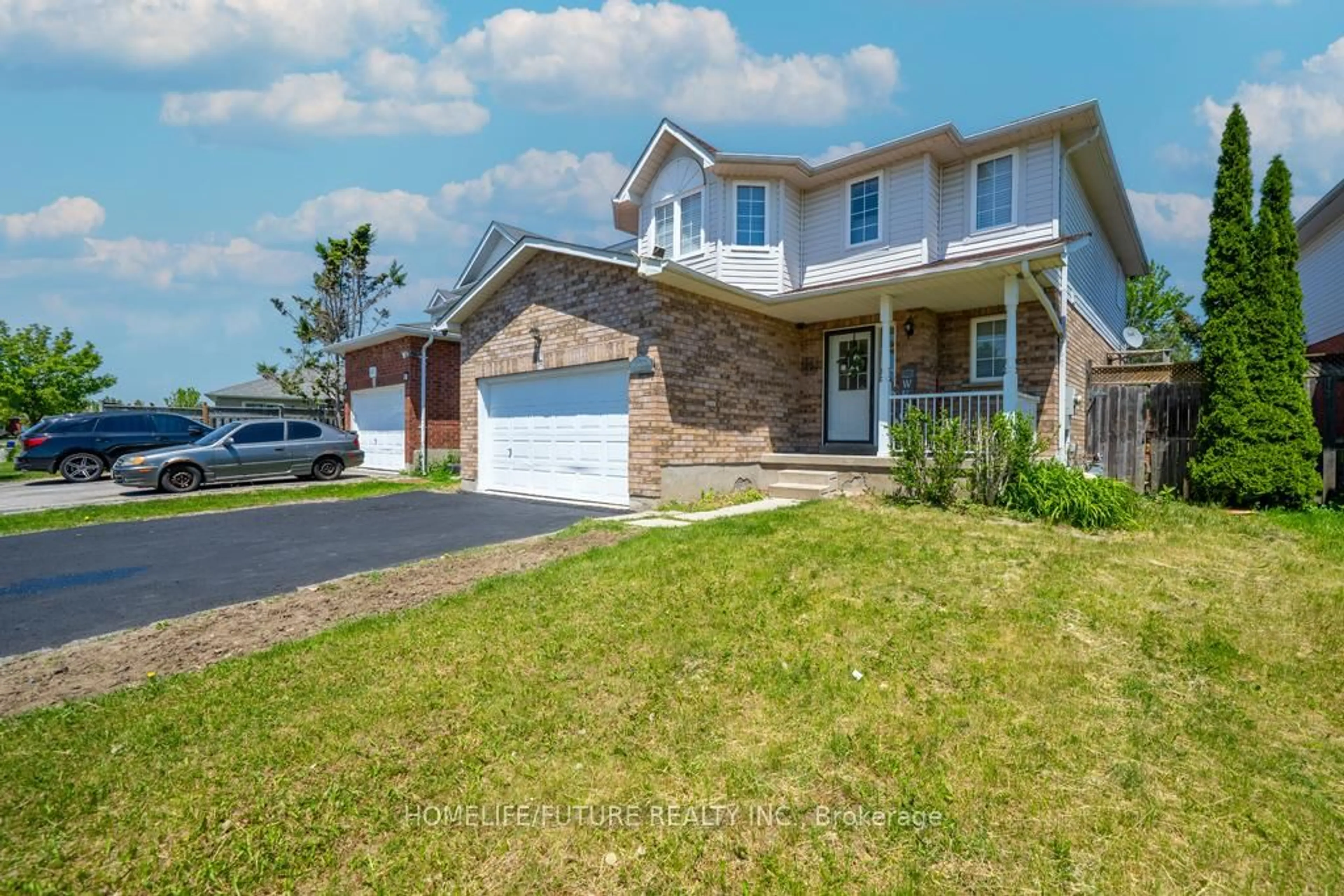Home with brick exterior material, street for 1966 Dalhousie Cres, Oshawa Ontario L1G 8C3