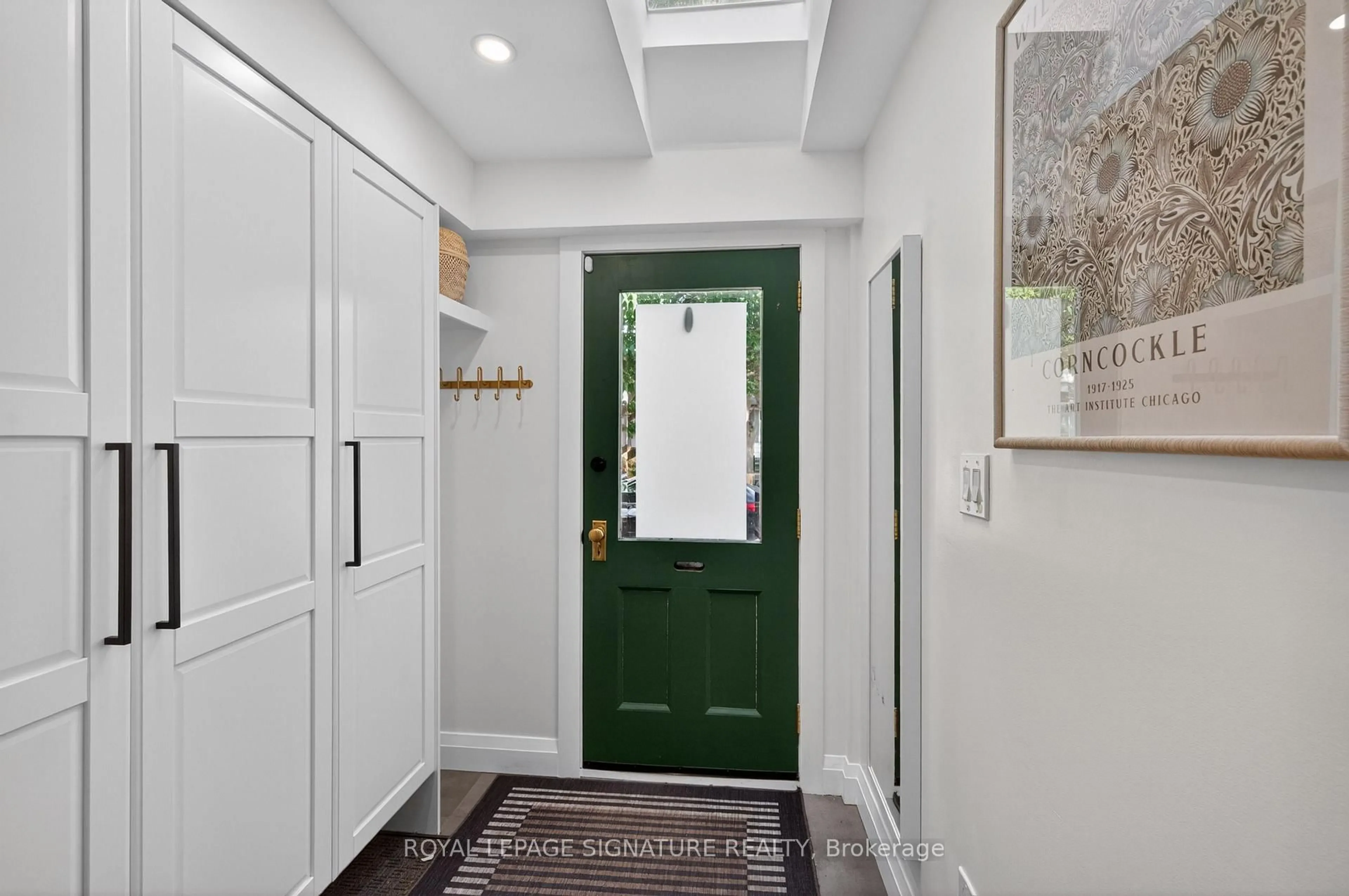 Indoor entryway for 48 Rushbrooke Ave, Toronto Ontario M4M 3A9