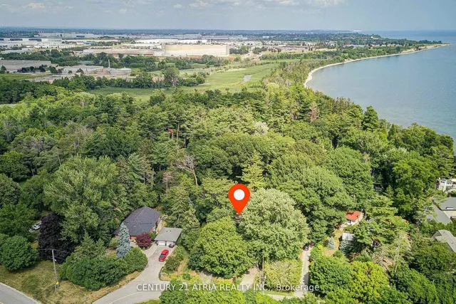 2671 Thickson Rd, Whitby 5