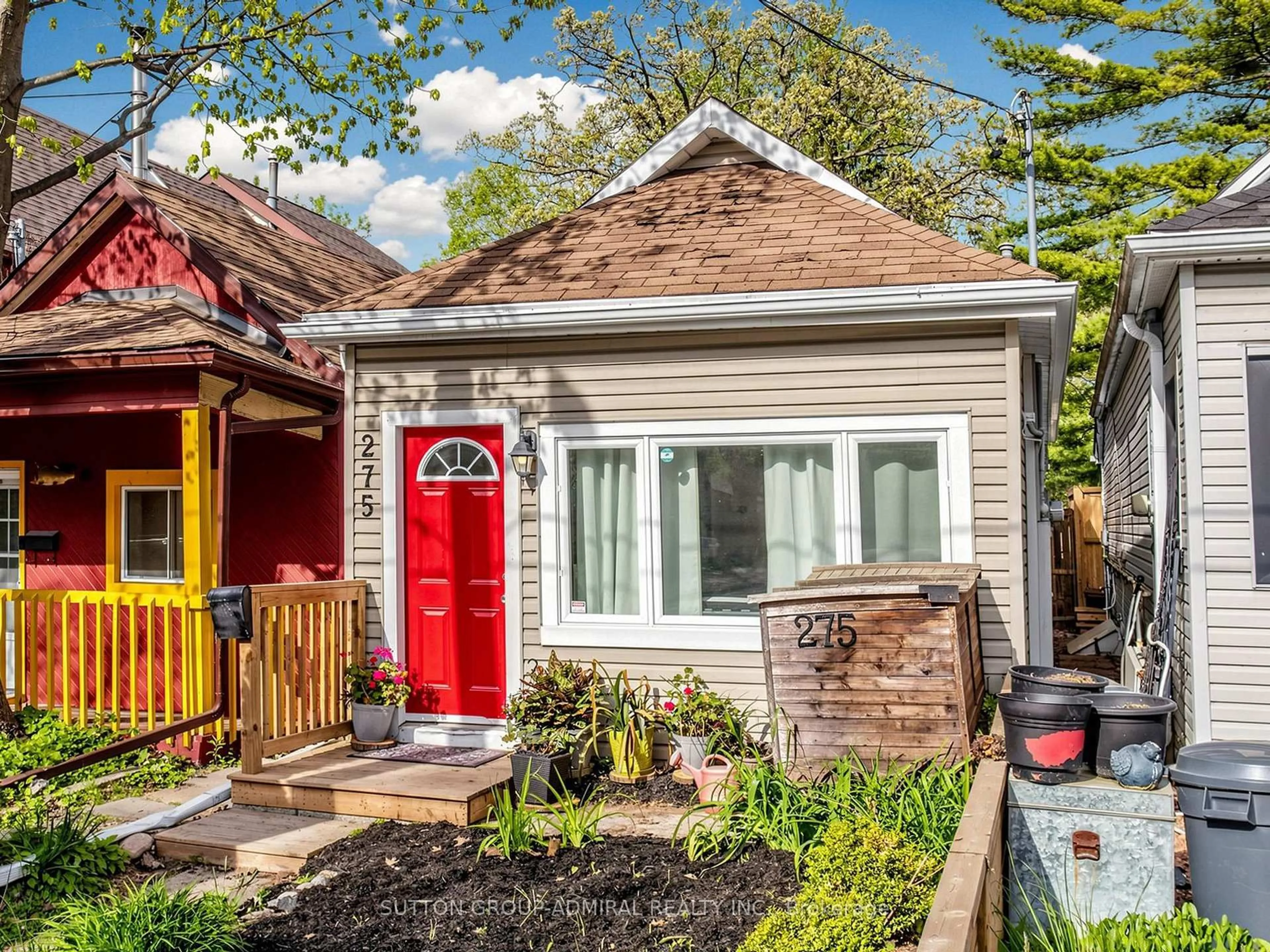 Home with brick exterior material, street for 275 Victoria Park Ave, Toronto Ontario M4E 3S6
