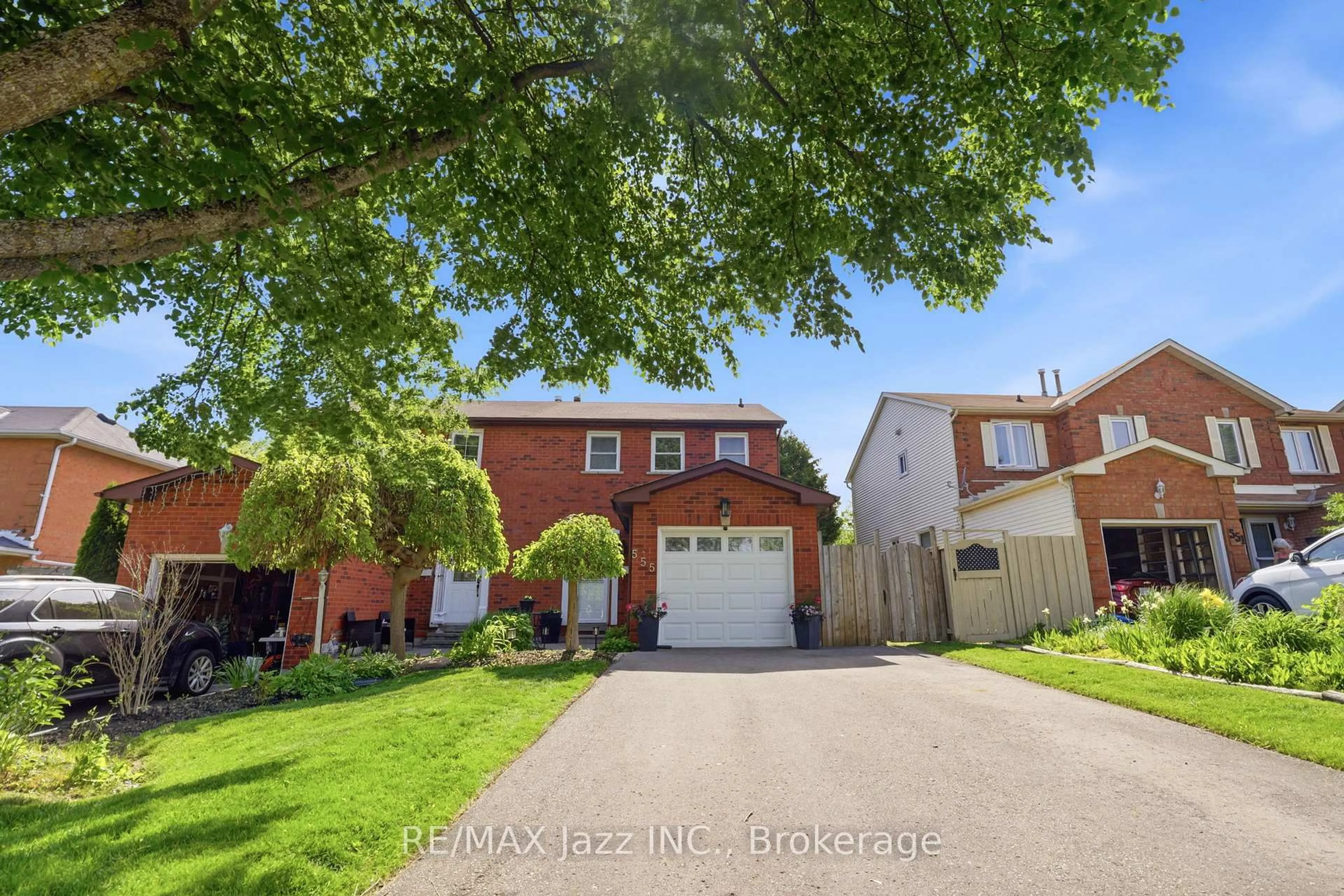 Unknown for 555 Cobblehill Dr, Oshawa Ontario L1K 1Y6