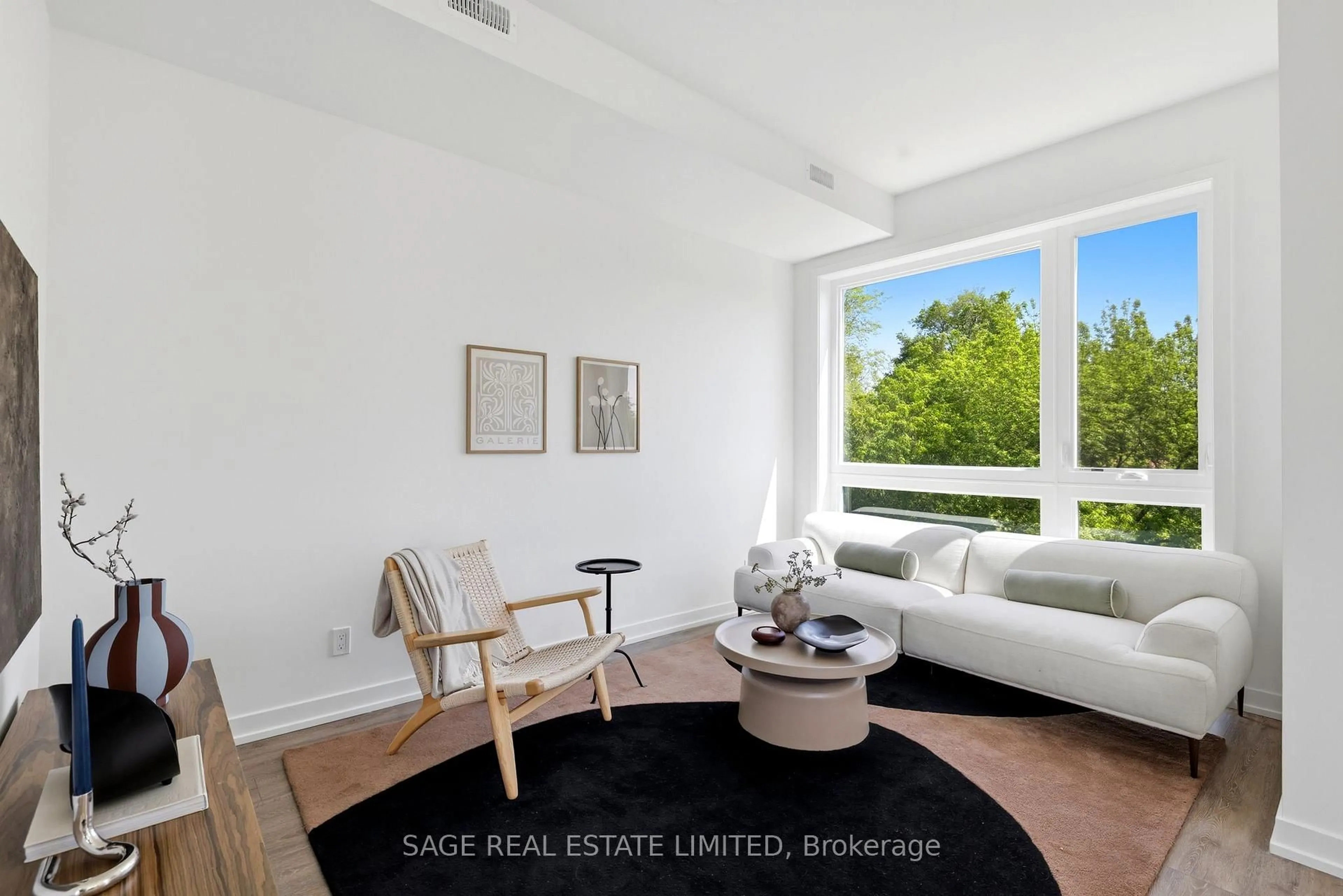 Living room with furniture, wood/laminate floor for 35 Birchcliff Ave #21, Toronto Ontario M1N 0C1