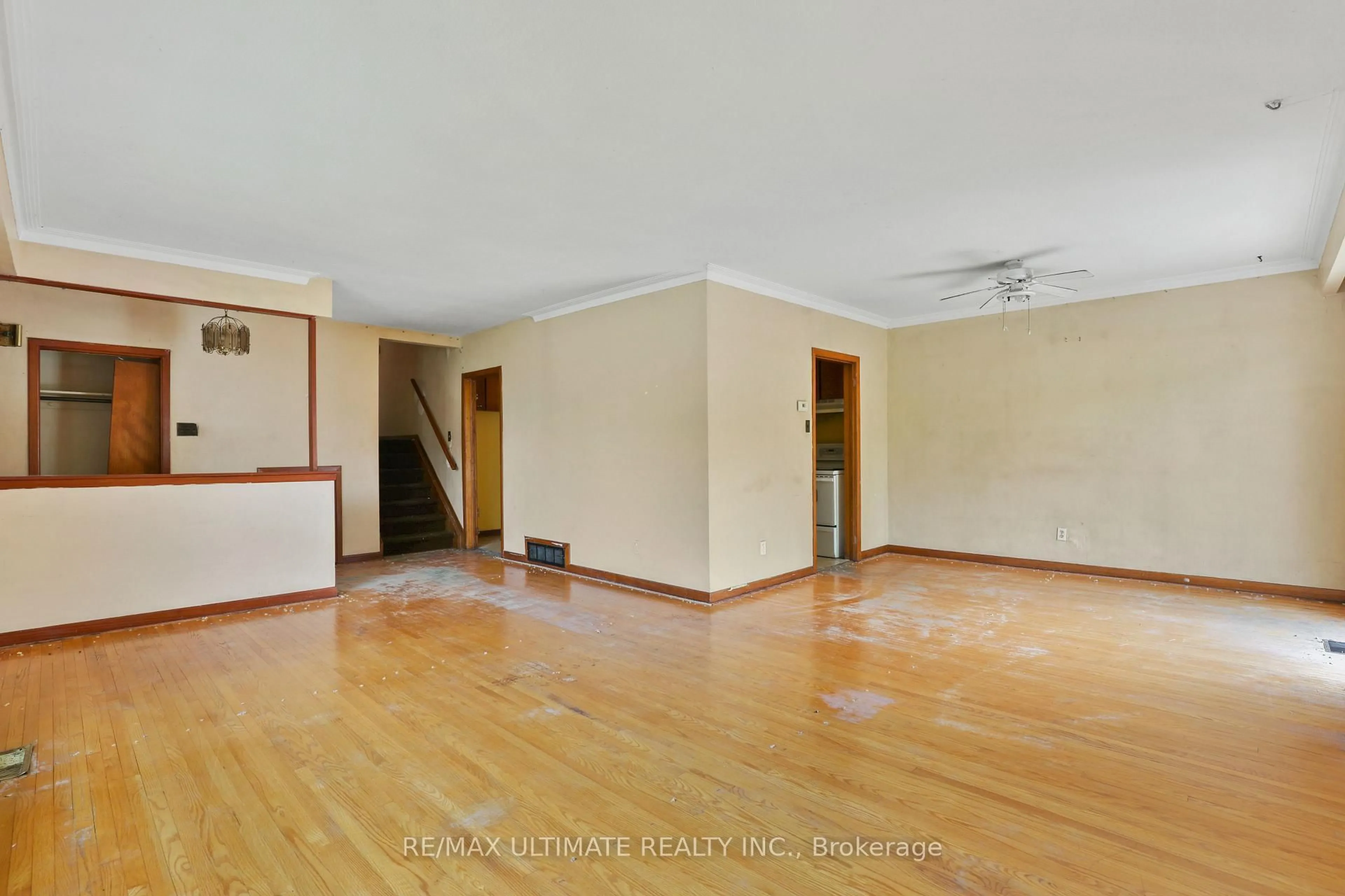 A pic of a room for 7 Eastpark Blvd, Toronto Ontario M1H 1C5