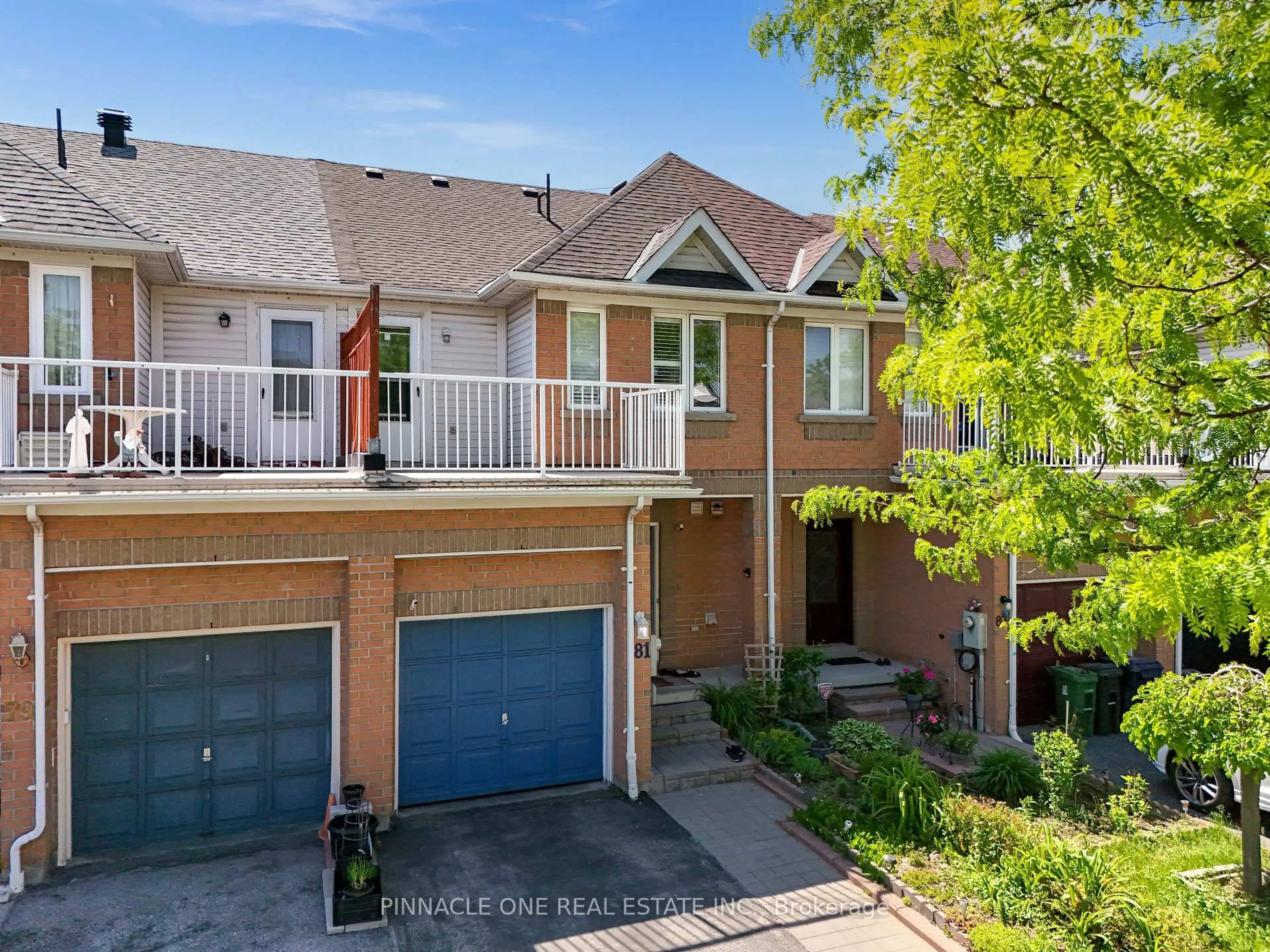 A pic from outside/outdoor area/front of a property/back of a property/a pic from drone, street for 81 Carrera Blvd, Toronto Ontario M1P 5C4