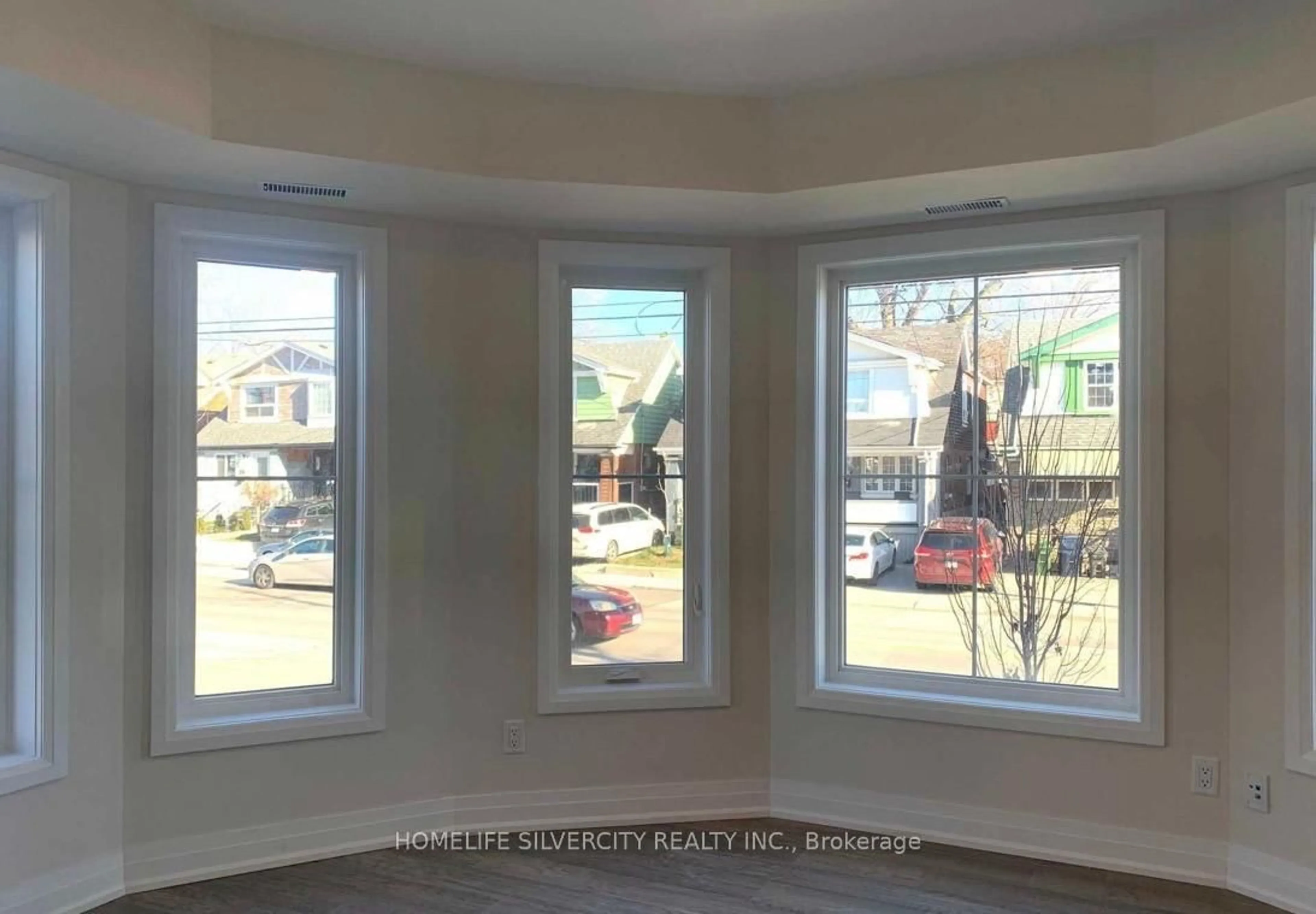 A pic of a room for 35 Somers Ave #1, Toronto Ontario M4J 1W2