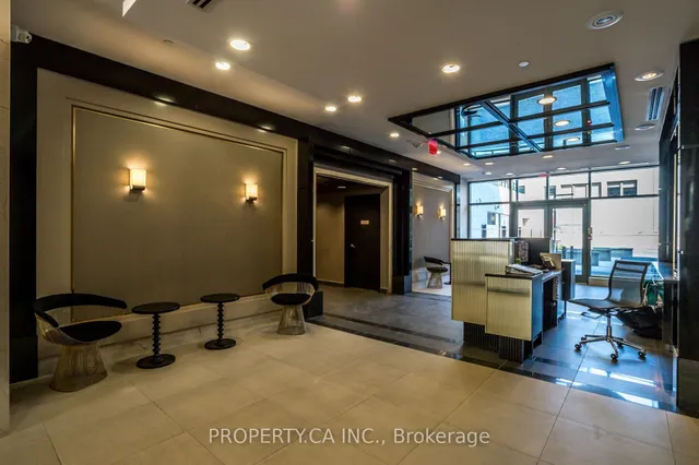 1190 Dundas St #305, Toronto 4