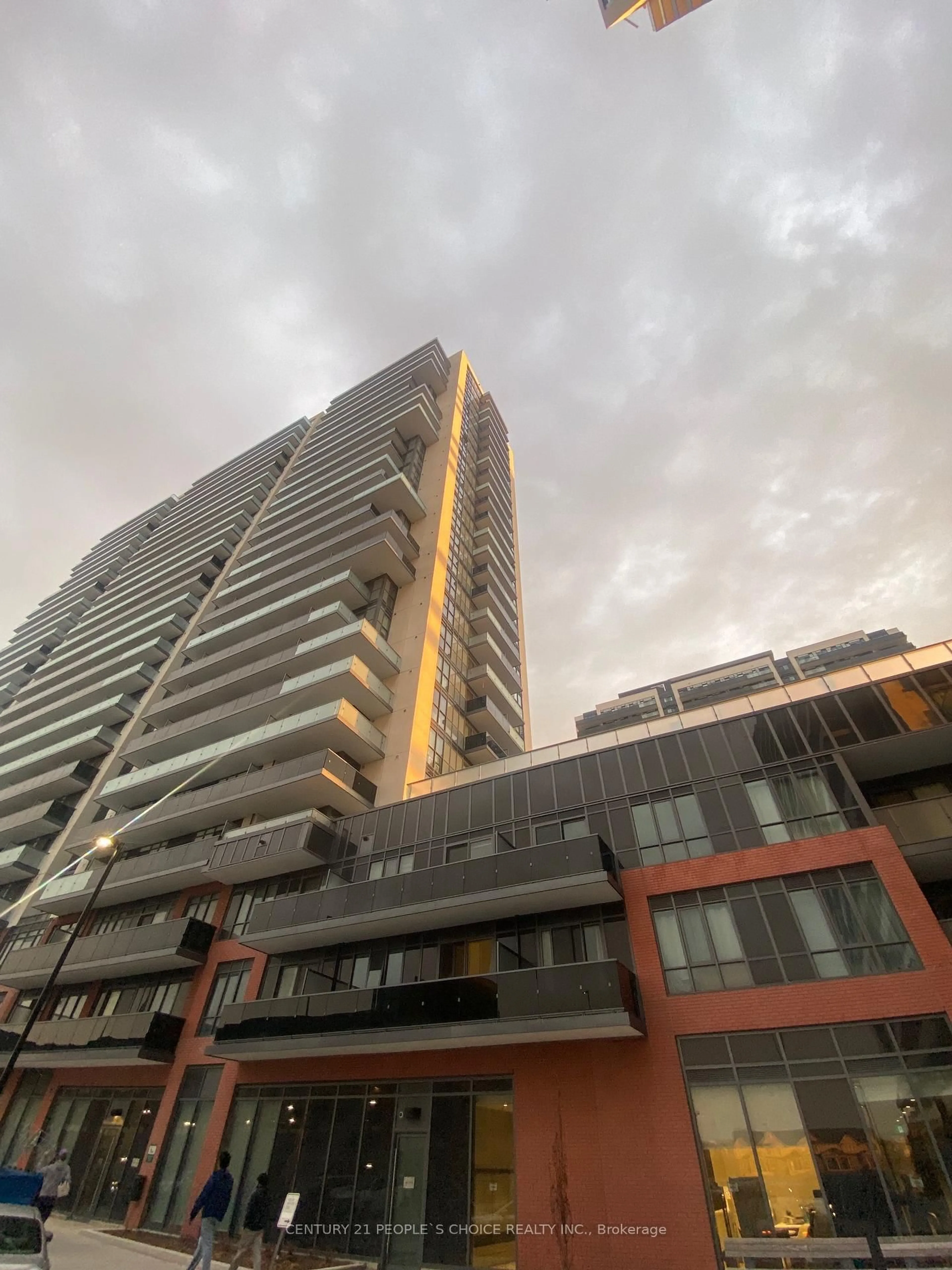 Unknown for 2545 Simcoe St #306, Oshawa Ontario L1L 0W3