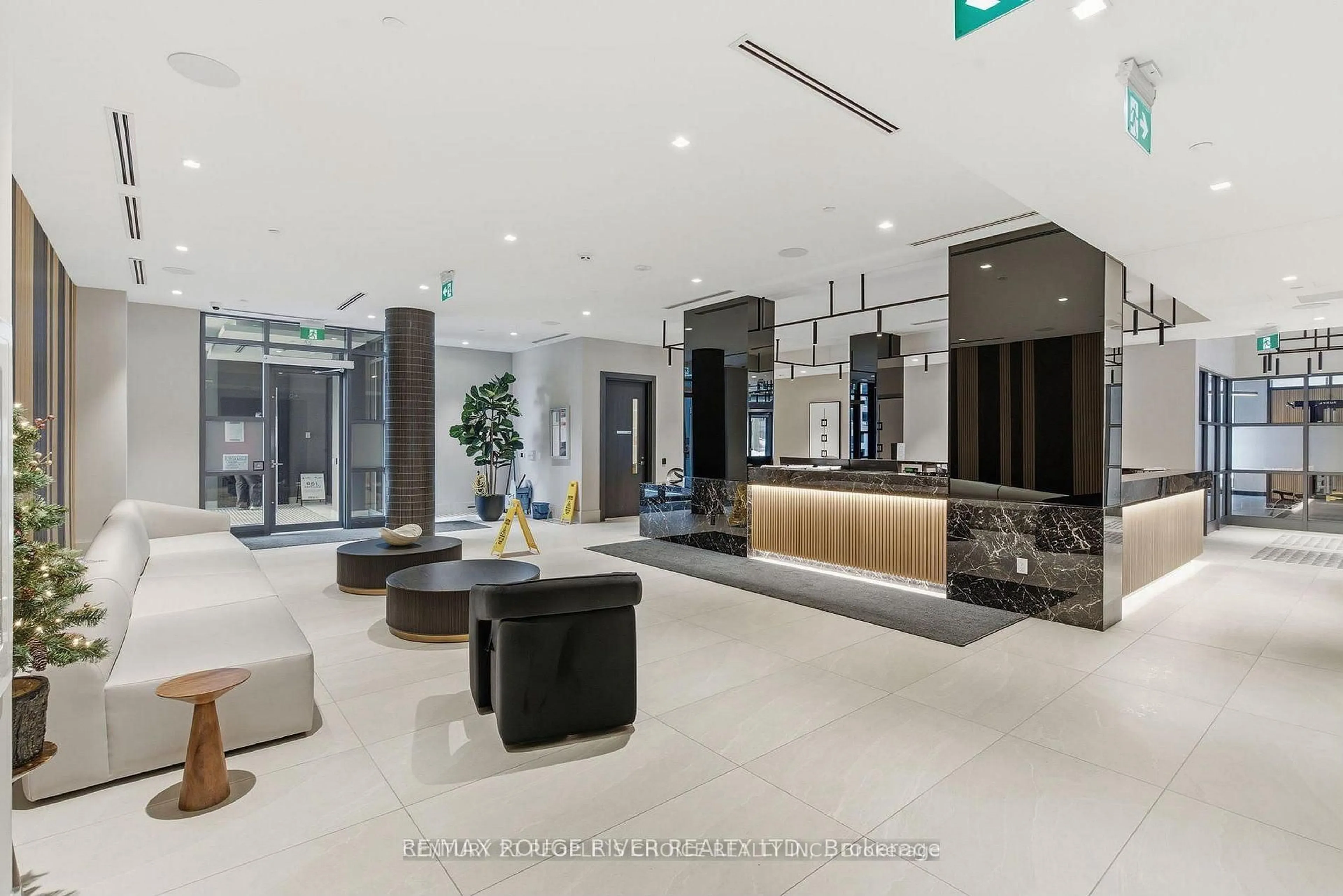Lobby for 2545 Simcoe St #306, Oshawa Ontario L1L 0W3