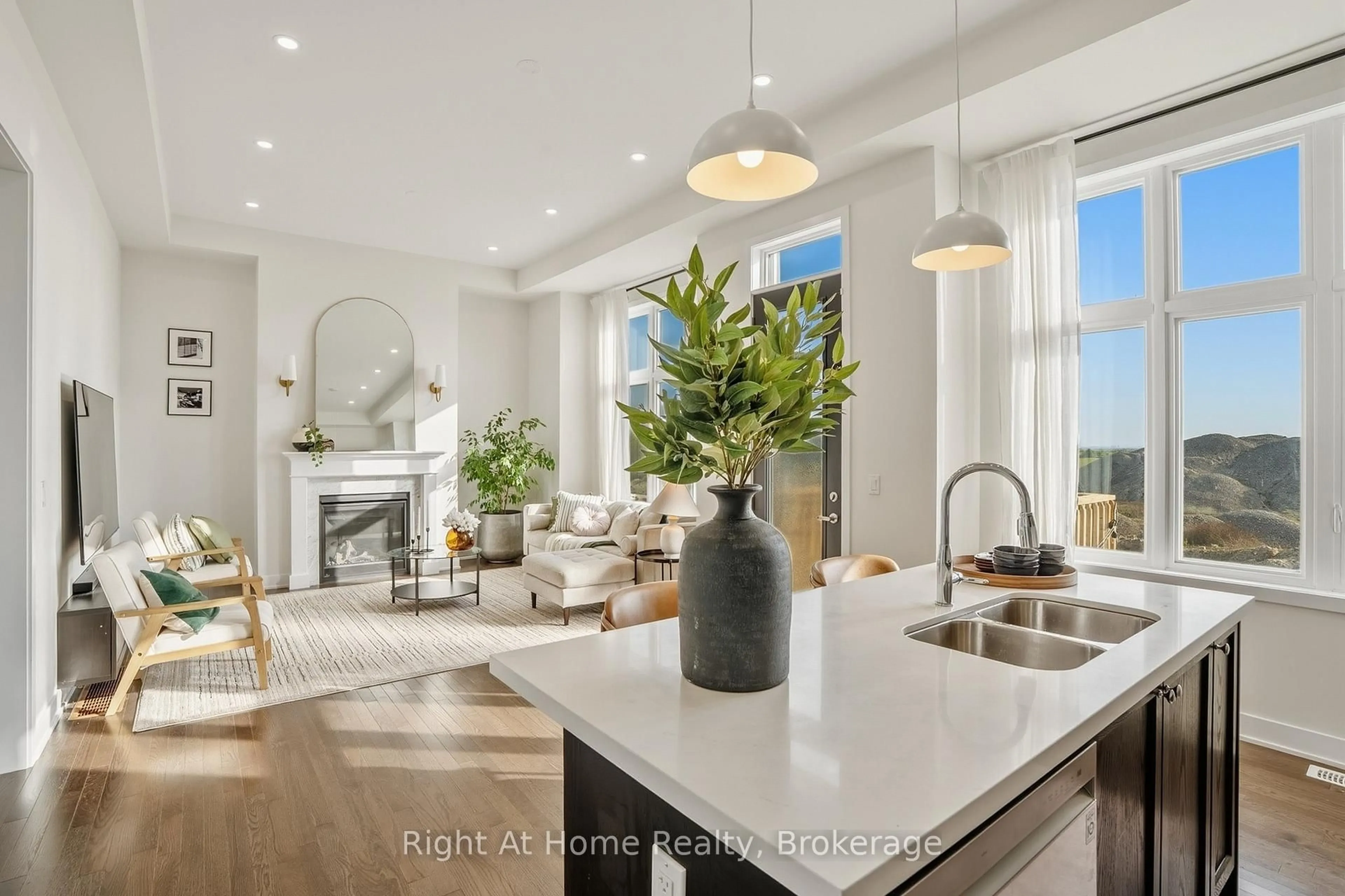 Open concept kitchen, unknown for 2324 Verne Bowen St, Oshawa Ontario L1L 0V6