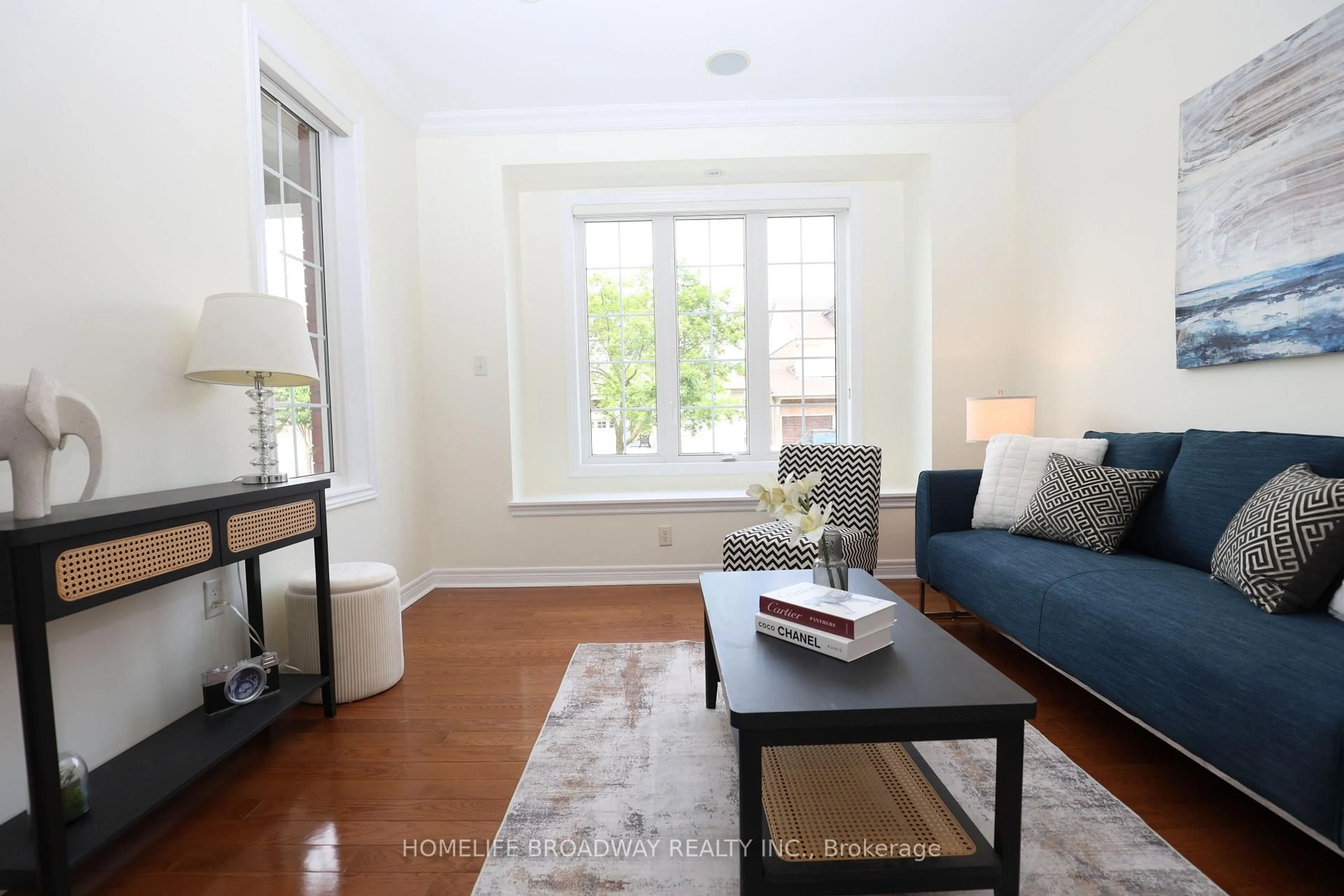 Living room with furniture, unknown for 22 Morland Cres, Ajax Ontario L1T 4P5
