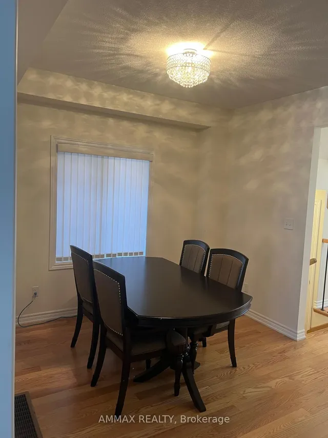 1105 Cameo St, Pickering 5
