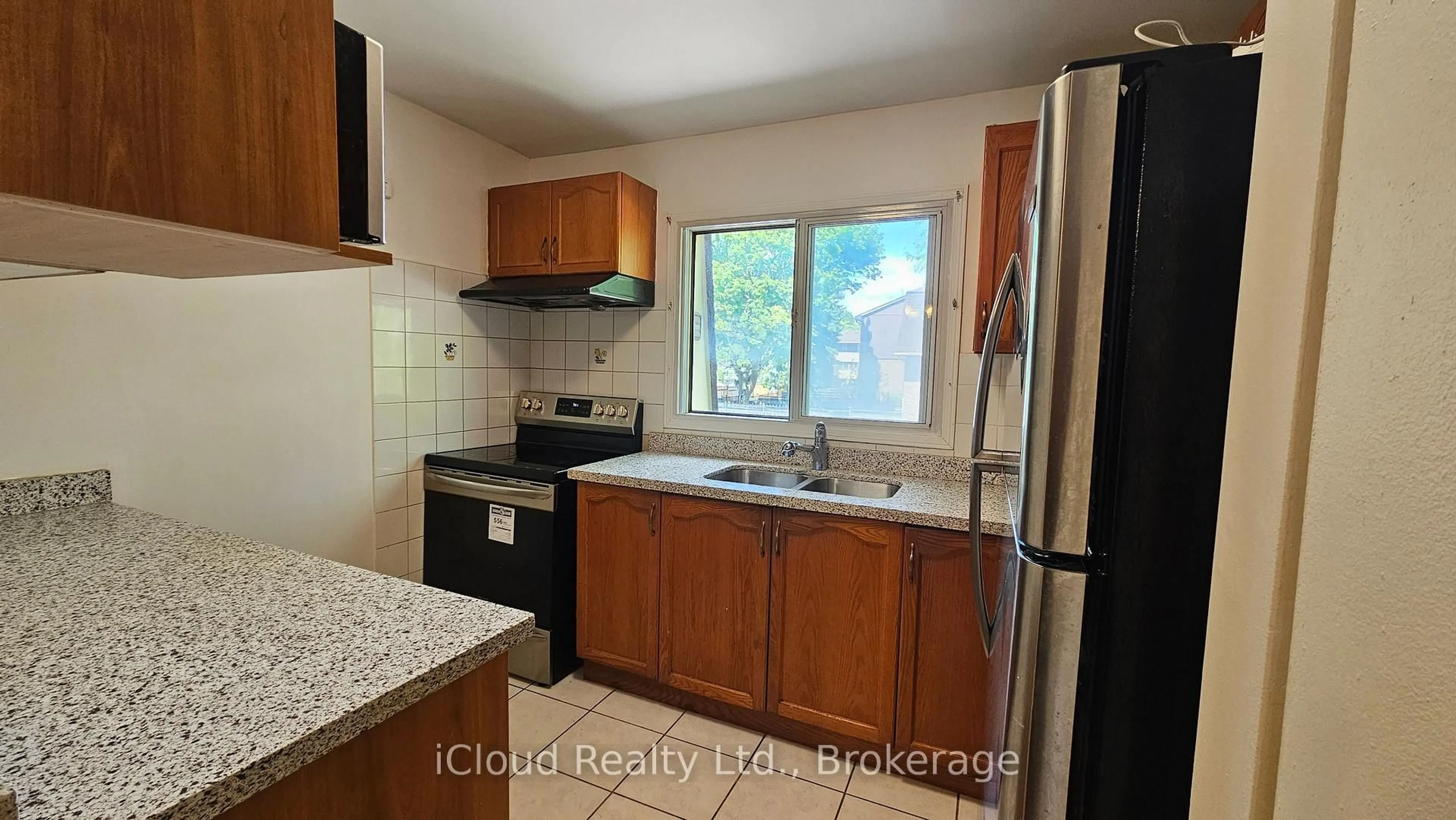 Standard kitchen, ceramic/tile floor for 371 Orton Park Rd #120, Toronto Ontario M1G 3V1