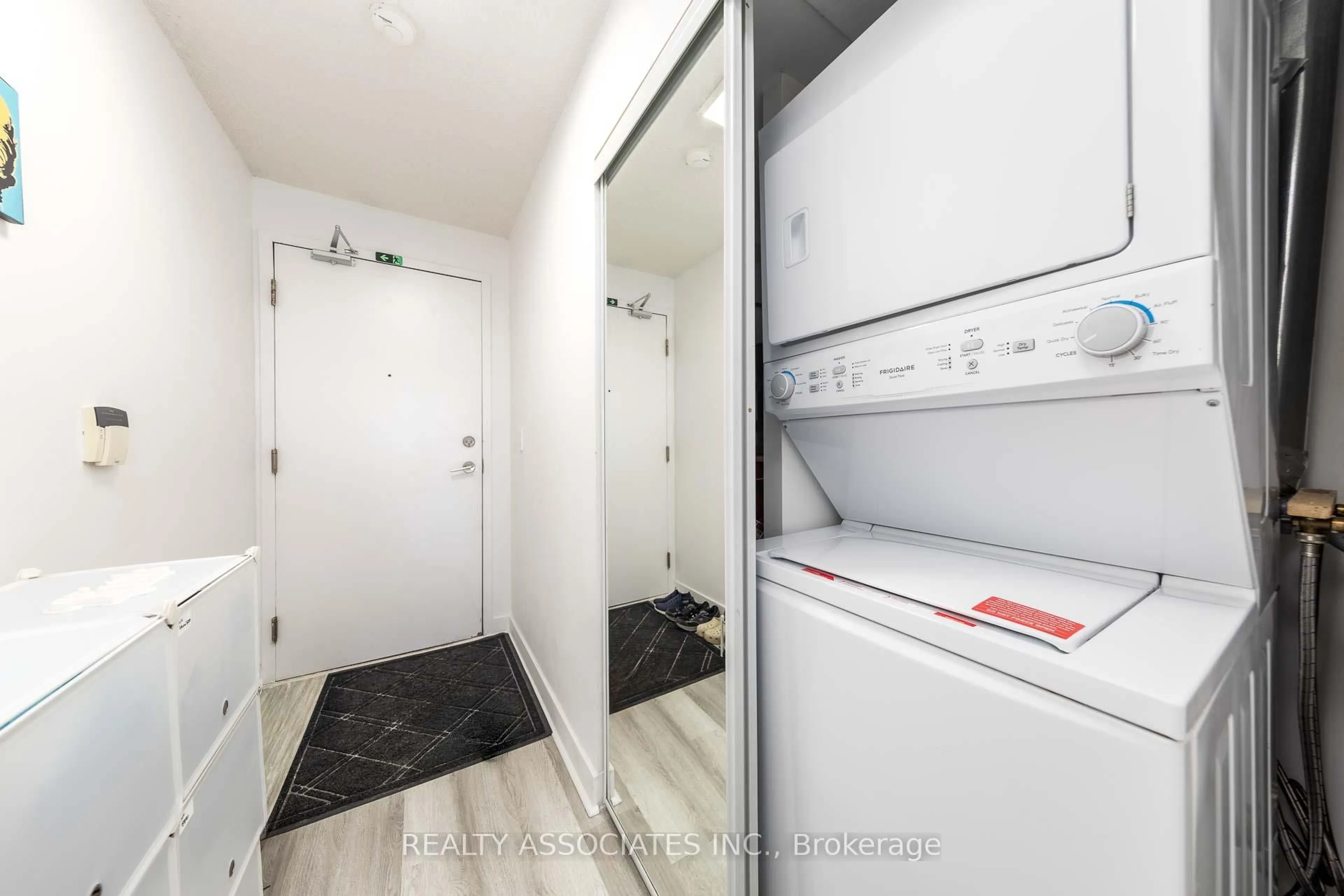 Unknown for 36 Lee Centre Dr #2501, Toronto Ontario M1H 3K2