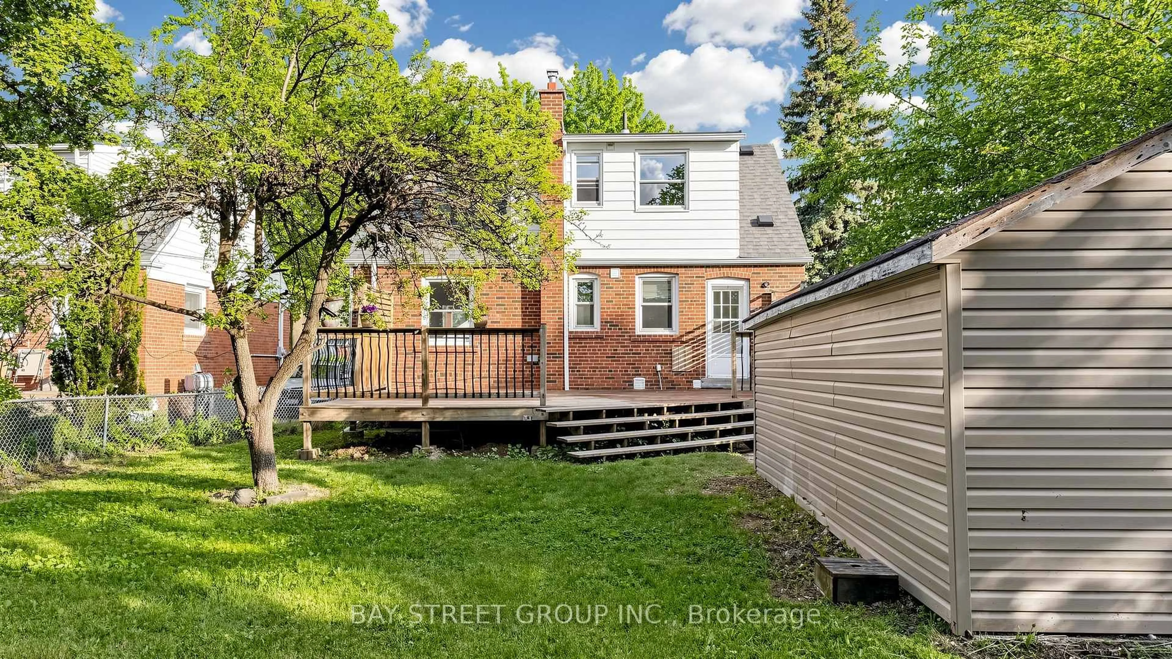Unknown for 26 Innismore Cres, Toronto Ontario M1R 1C7
