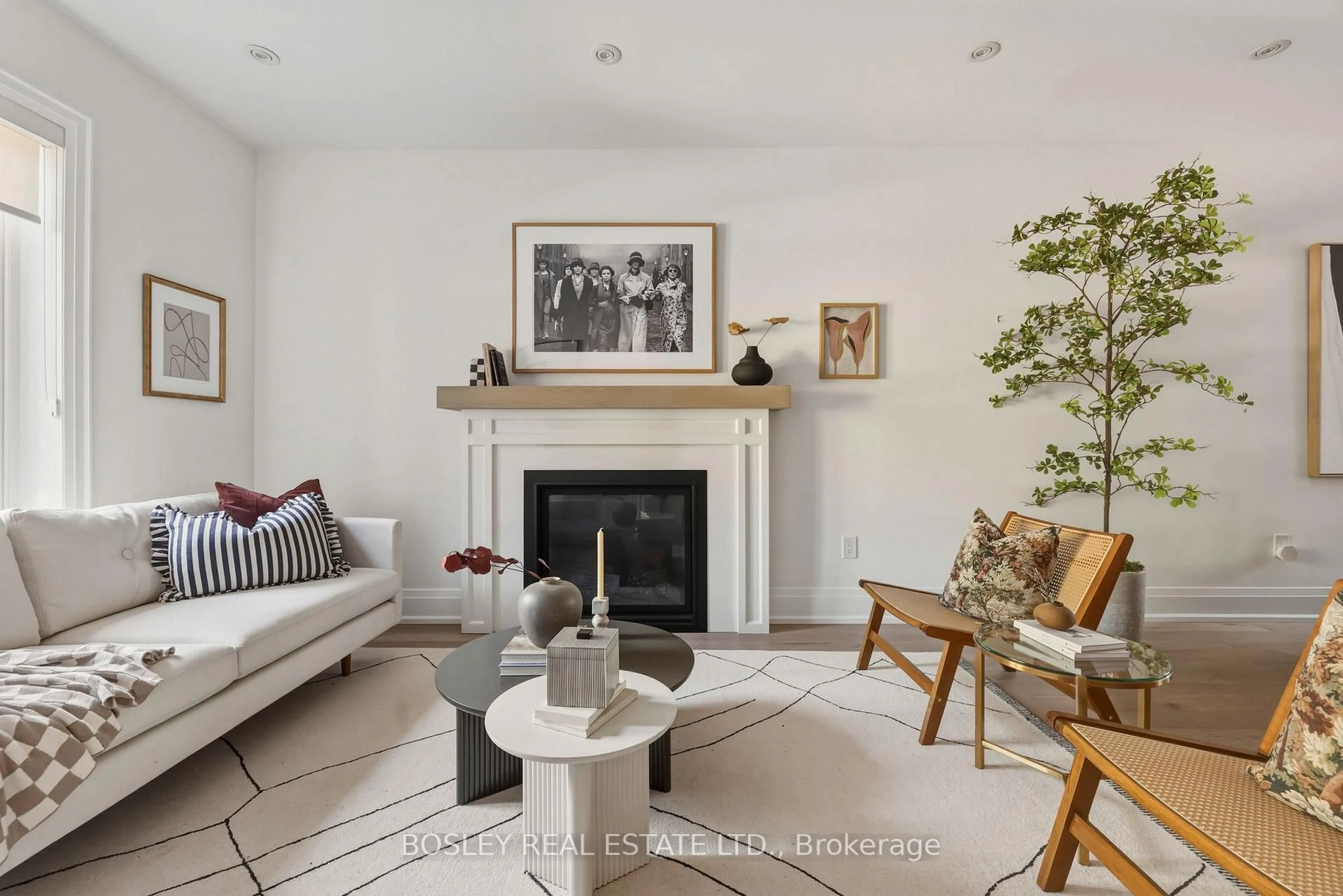Living room with furniture, unknown for 19 Lark St, Toronto Ontario M4L 3M5