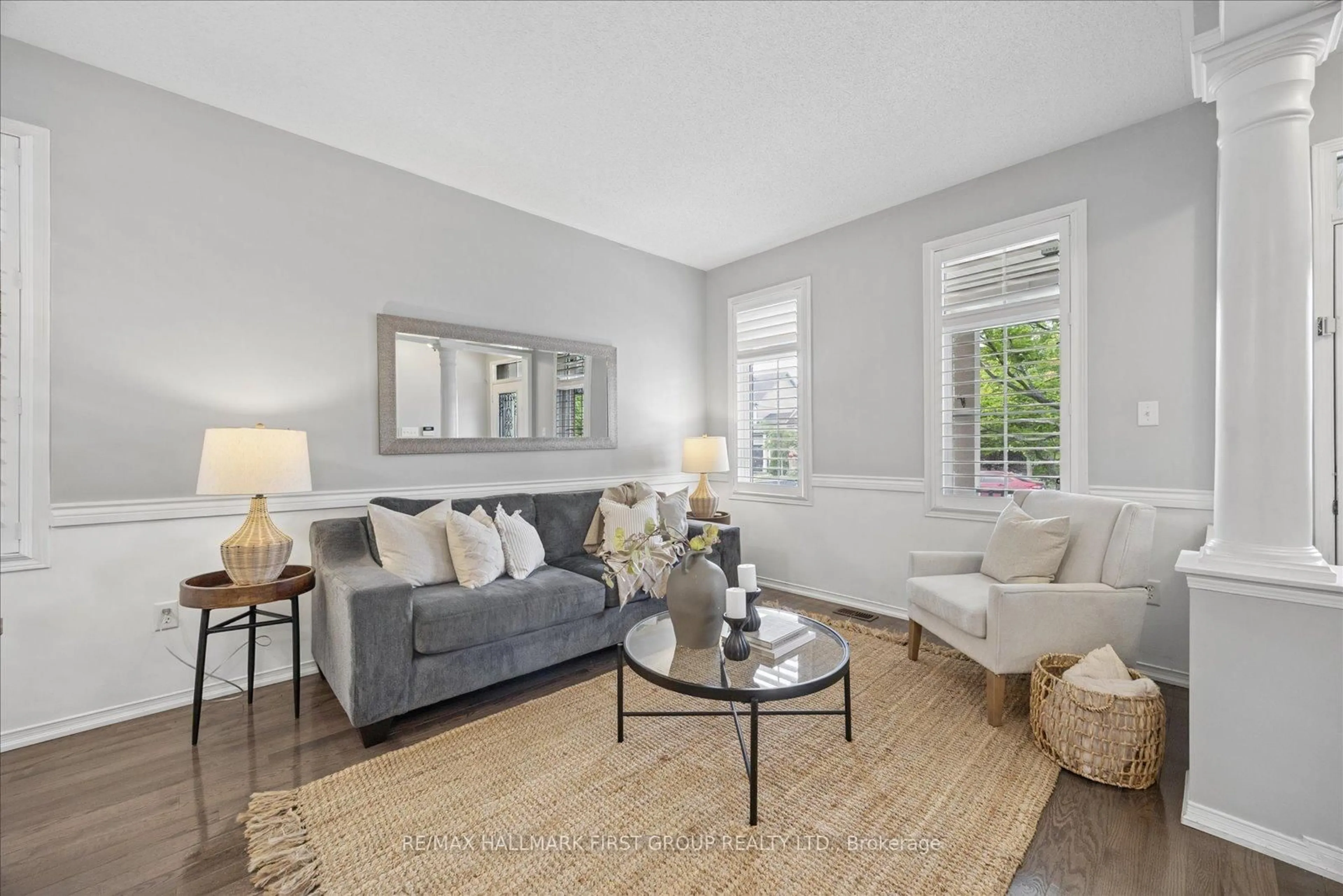 Living room with furniture, unknown for 165 Northern Dancer Dr, Oshawa Ontario L1L 0A3