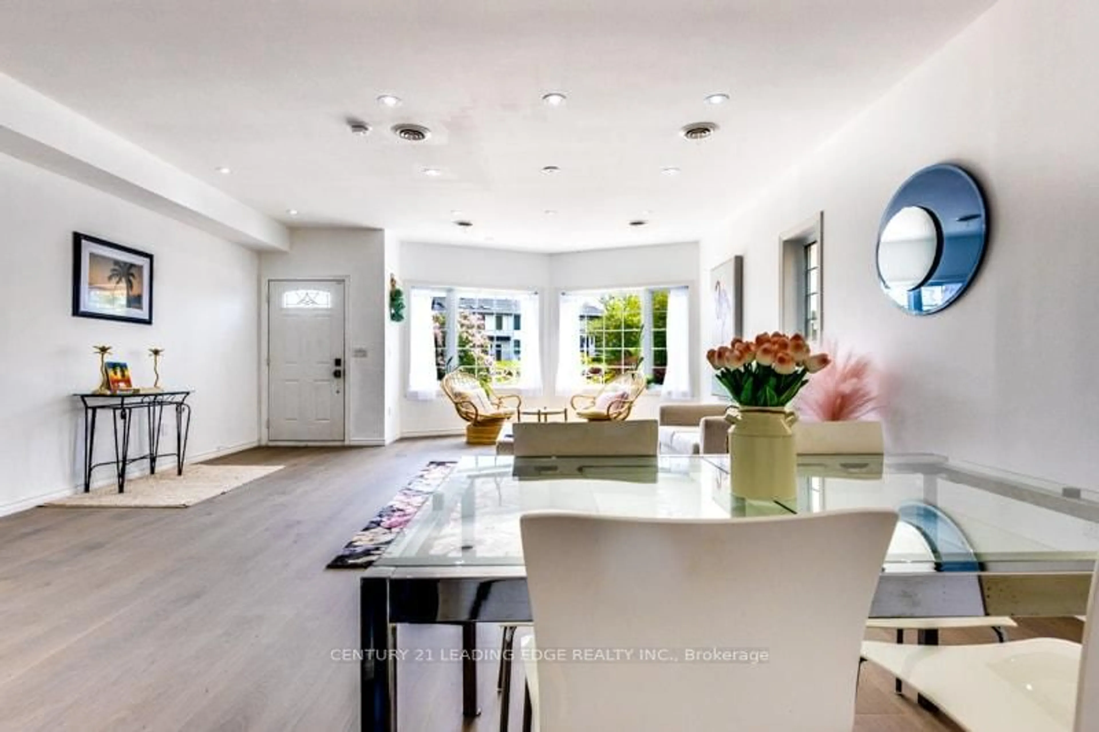 Open concept kitchen, unknown for 55 ONTORO Blvd, Ajax Ontario L1Z 1X6
