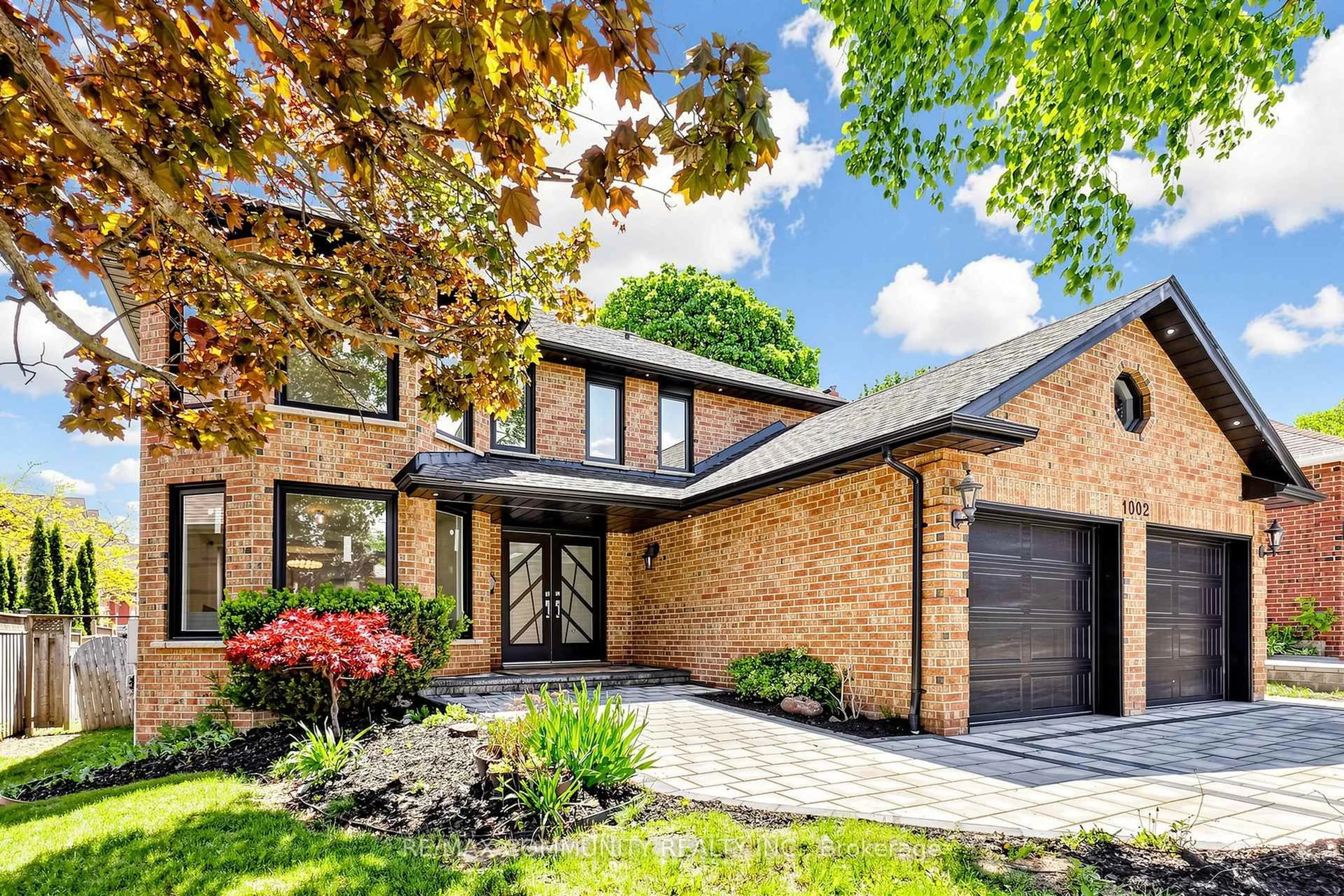 Home with brick exterior material, street for 1002 Riverview Cres, Pickering Ontario L1V 4M5