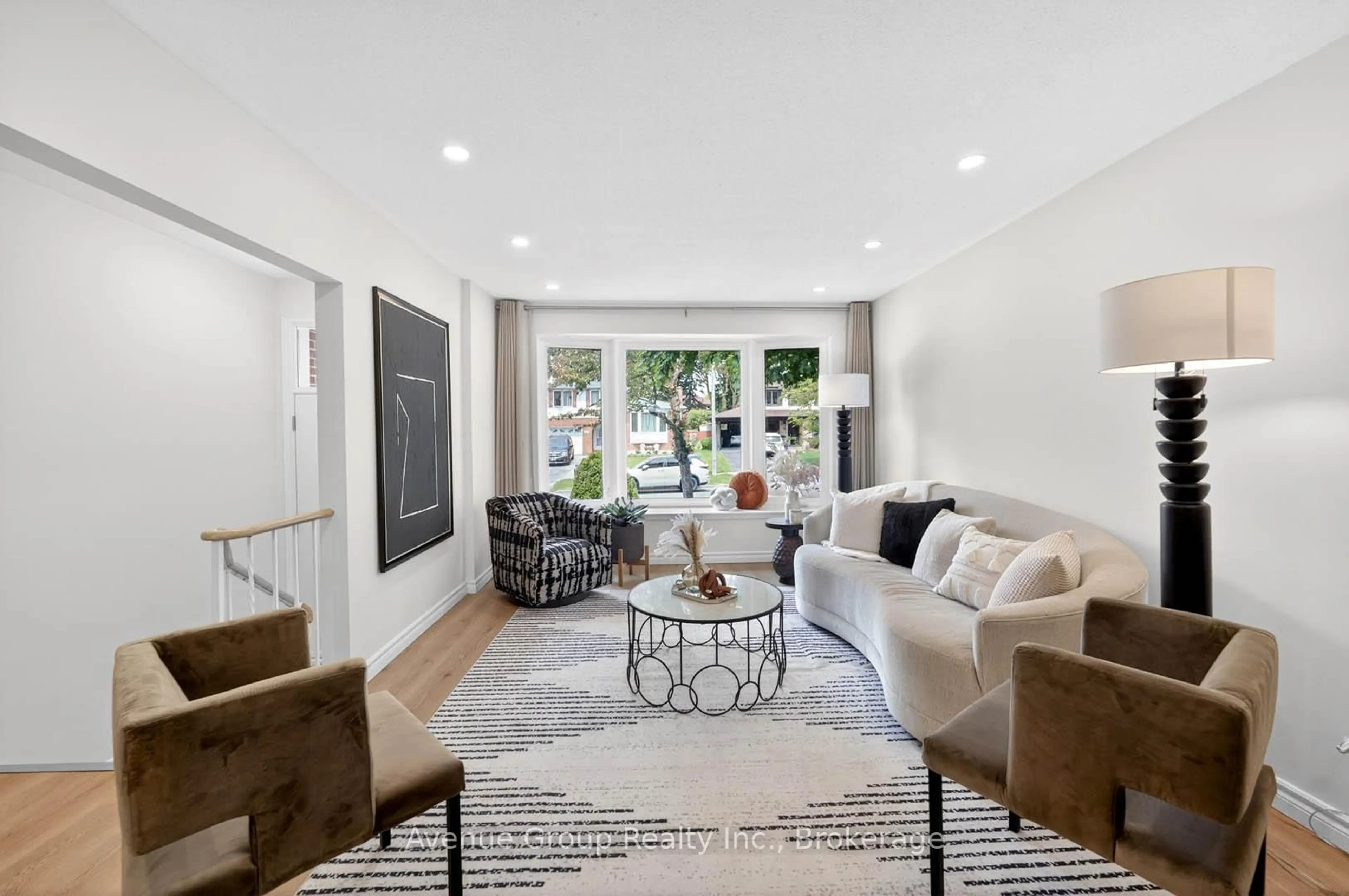 Living room with furniture, unknown for 46 Dunsdale Sq, Toronto Ontario M1S 2L8