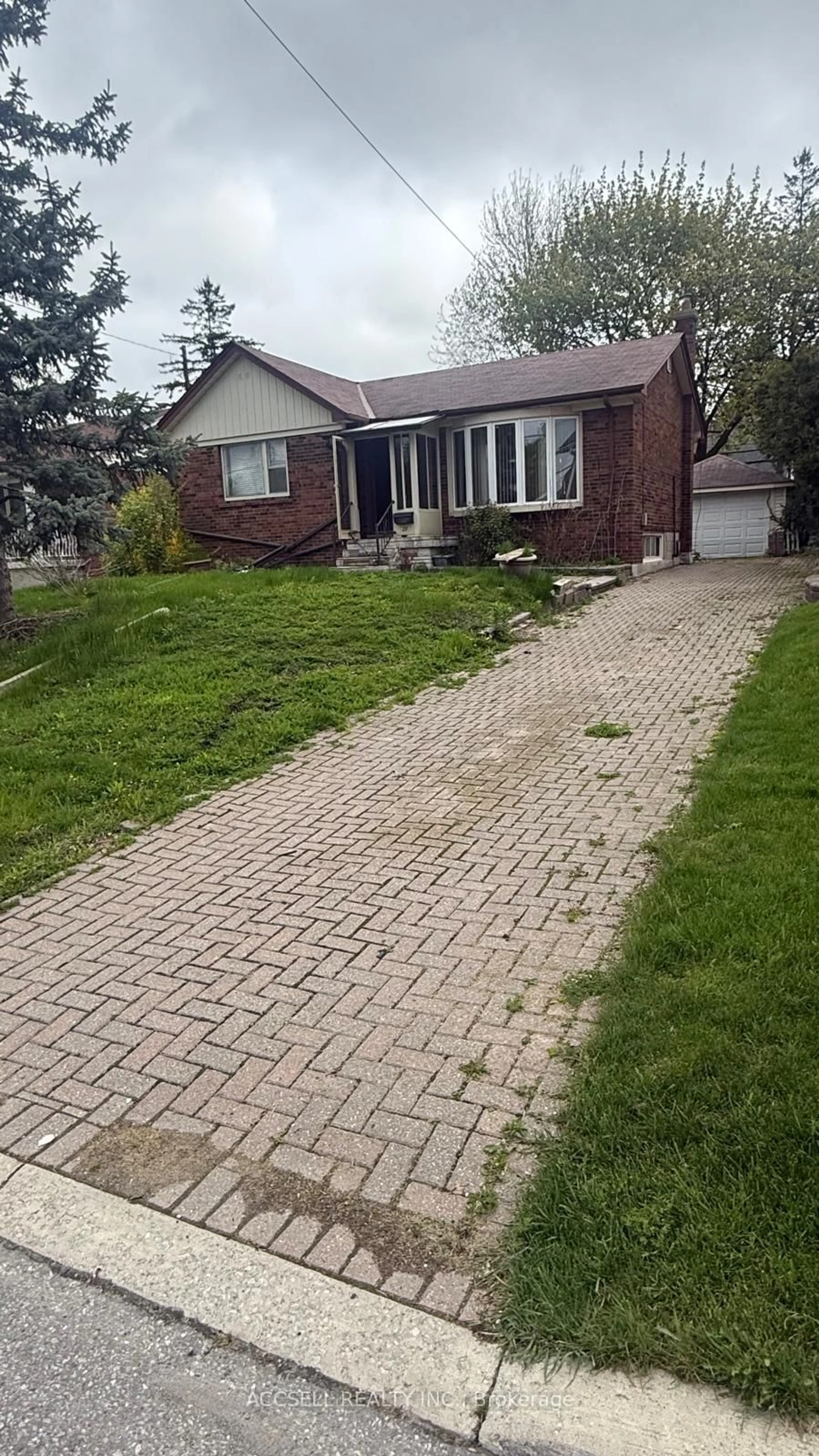 Home with brick exterior material, street for 27 Ivordale Cres, Toronto Ontario M1R 2W5
