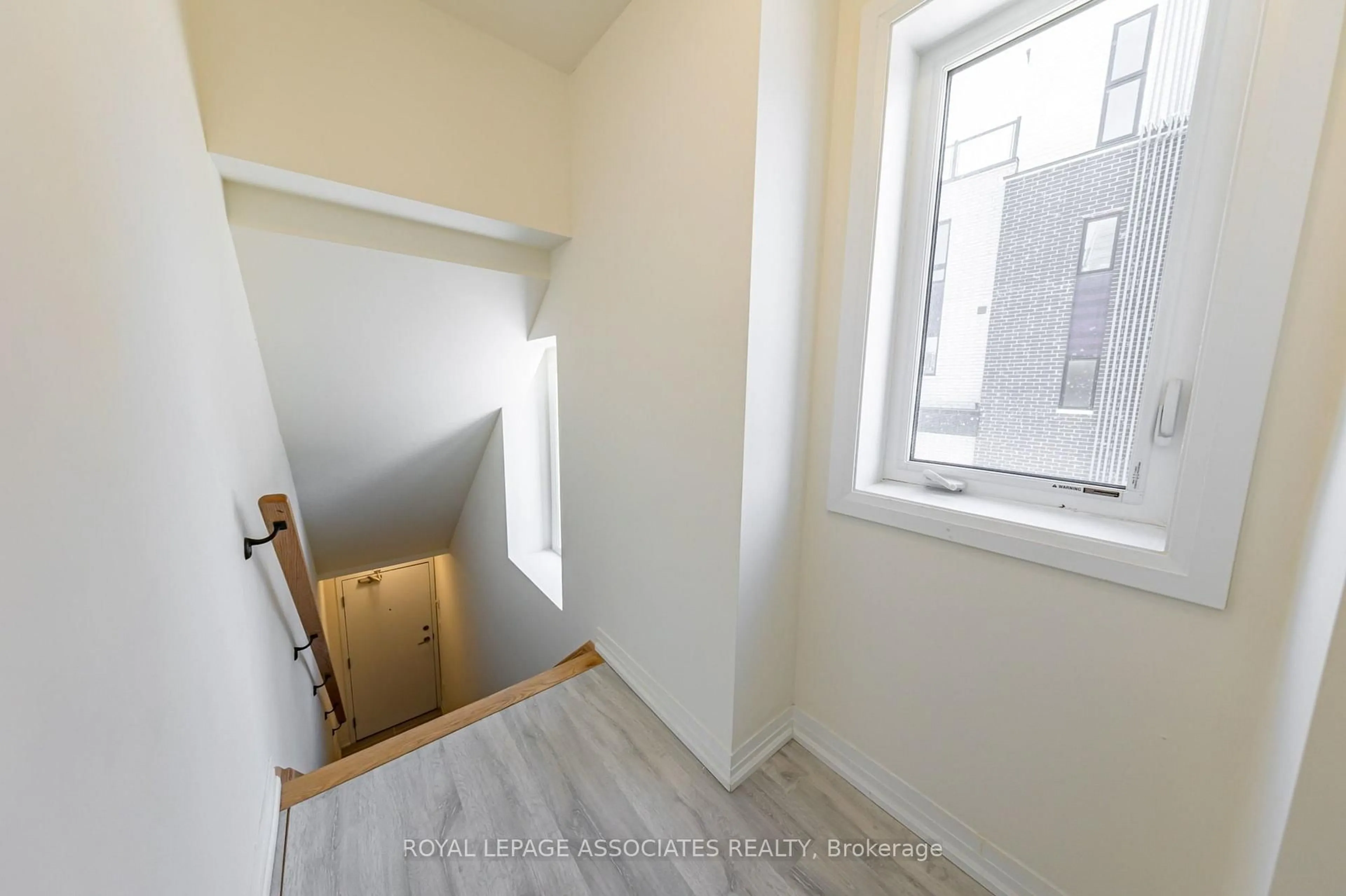 Stairs for 30 Liben Way #44, Toronto Ontario M1B 0E8