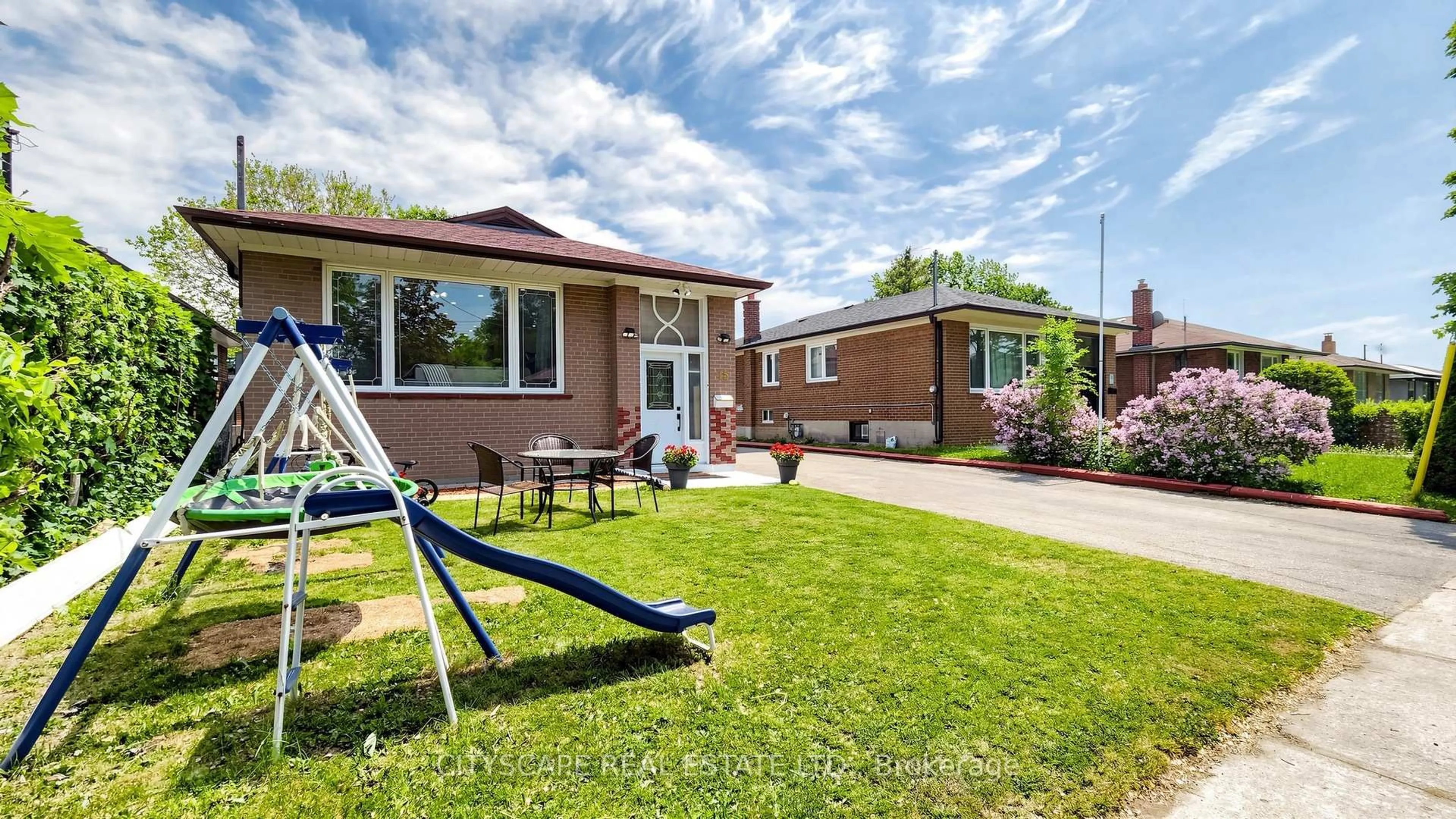 Home with brick exterior material, street for 15 Barnes Cres, Toronto Ontario M1G 1Z8