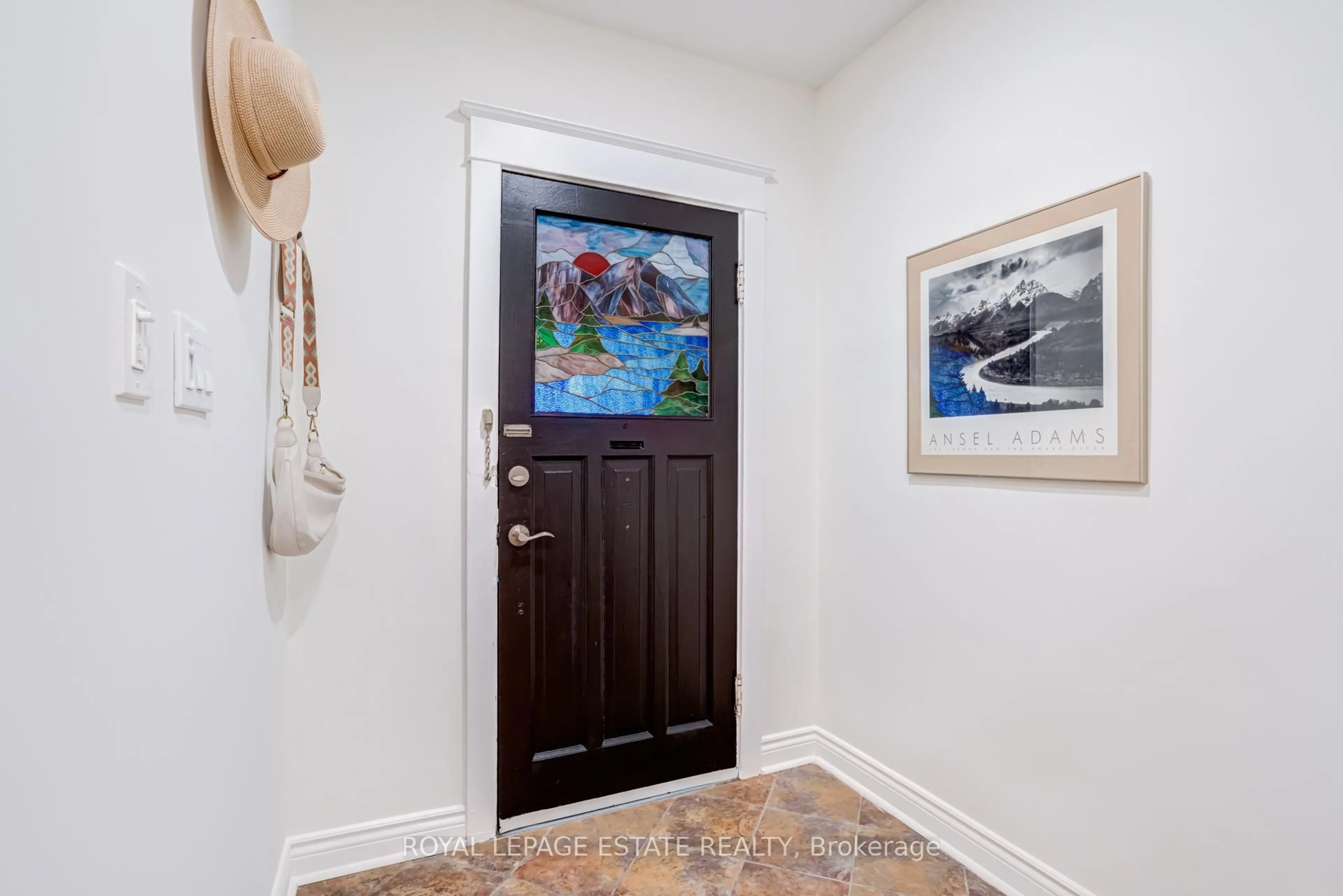 Indoor entryway for 47 Bowmore Rd, Toronto Ontario M4L 3H8