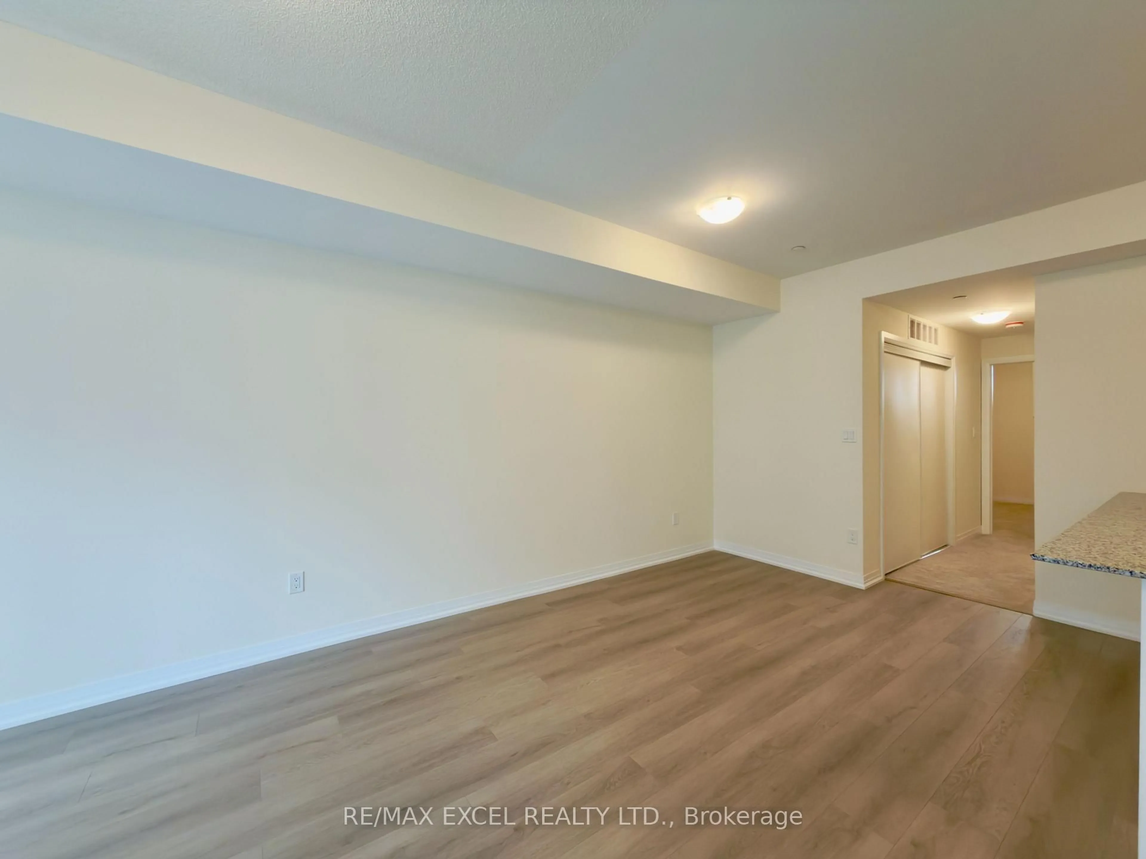 A pic of a room for 155 Tapscott Rd #21, Toronto Ontario M1B 0E8