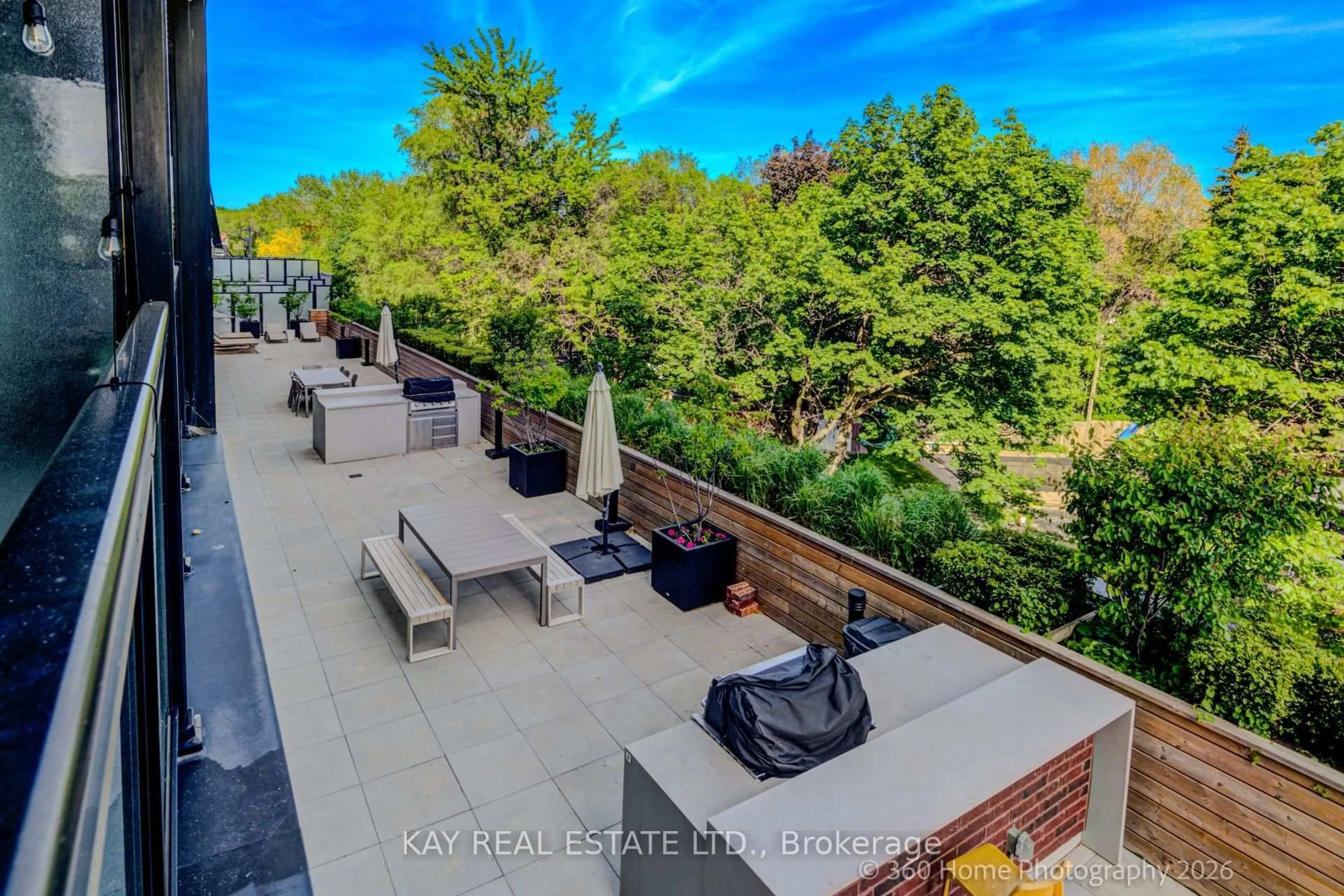 A pic from outside/outdoor area/front of a property/back of a property/a pic from drone, city buildings view from balcony for 2799 Kingston Rd #305, Toronto Ontario M1M 1N1