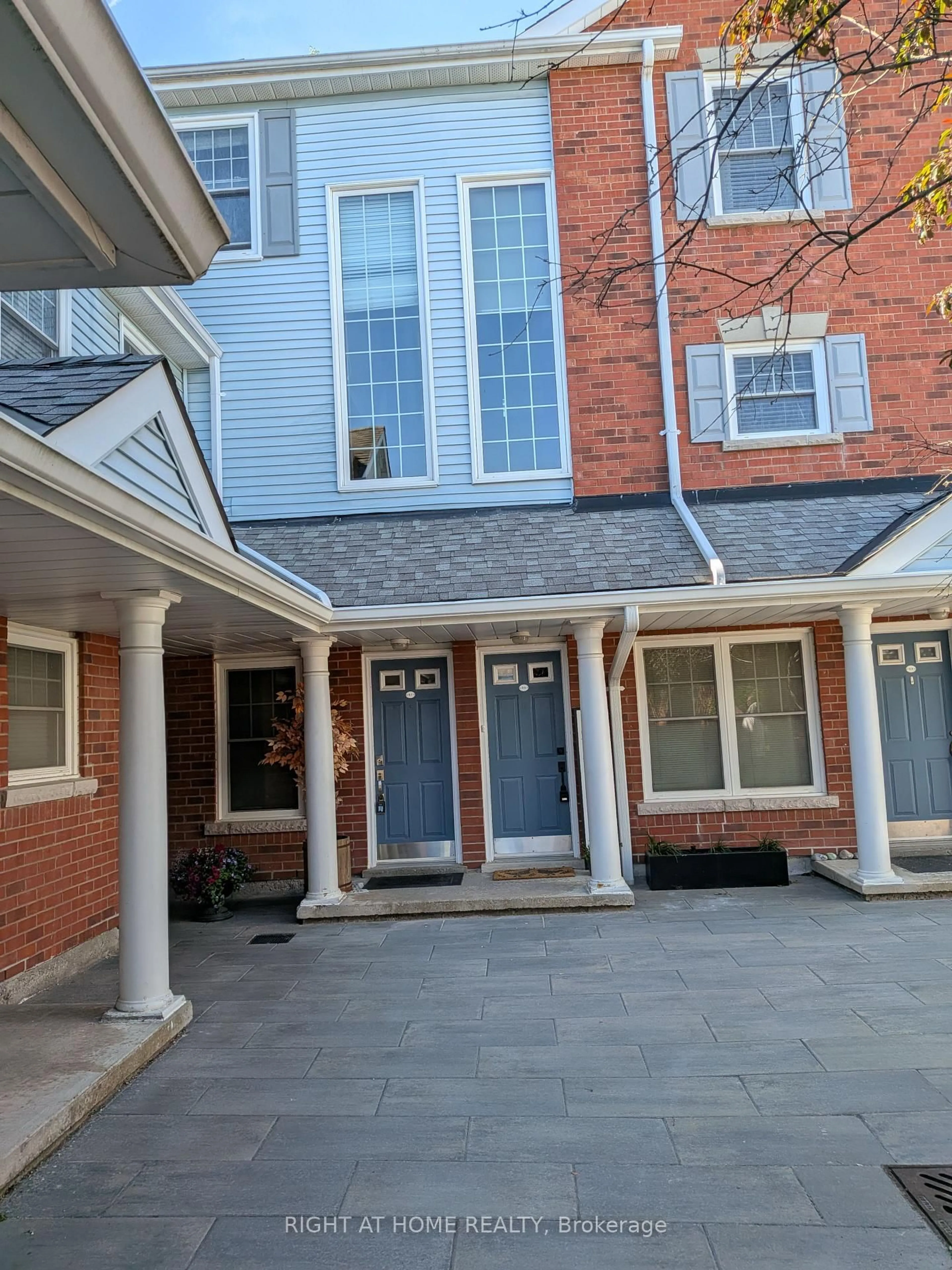 Unknown for 1663 Nash Rd #D-7, Clarington Ontario L1E 1S8