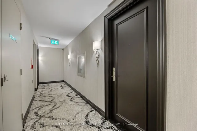 61 Town Centre Crt #710, Toronto 5